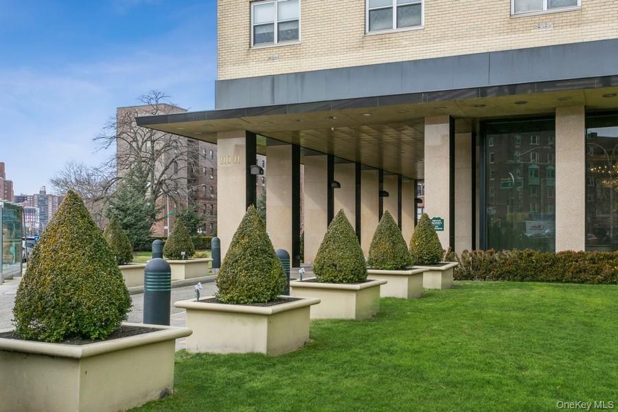 110-11 Queens Boulevard 26j Property Photo 17