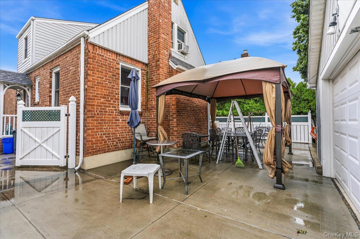 181 Beech Street Property Photo 18