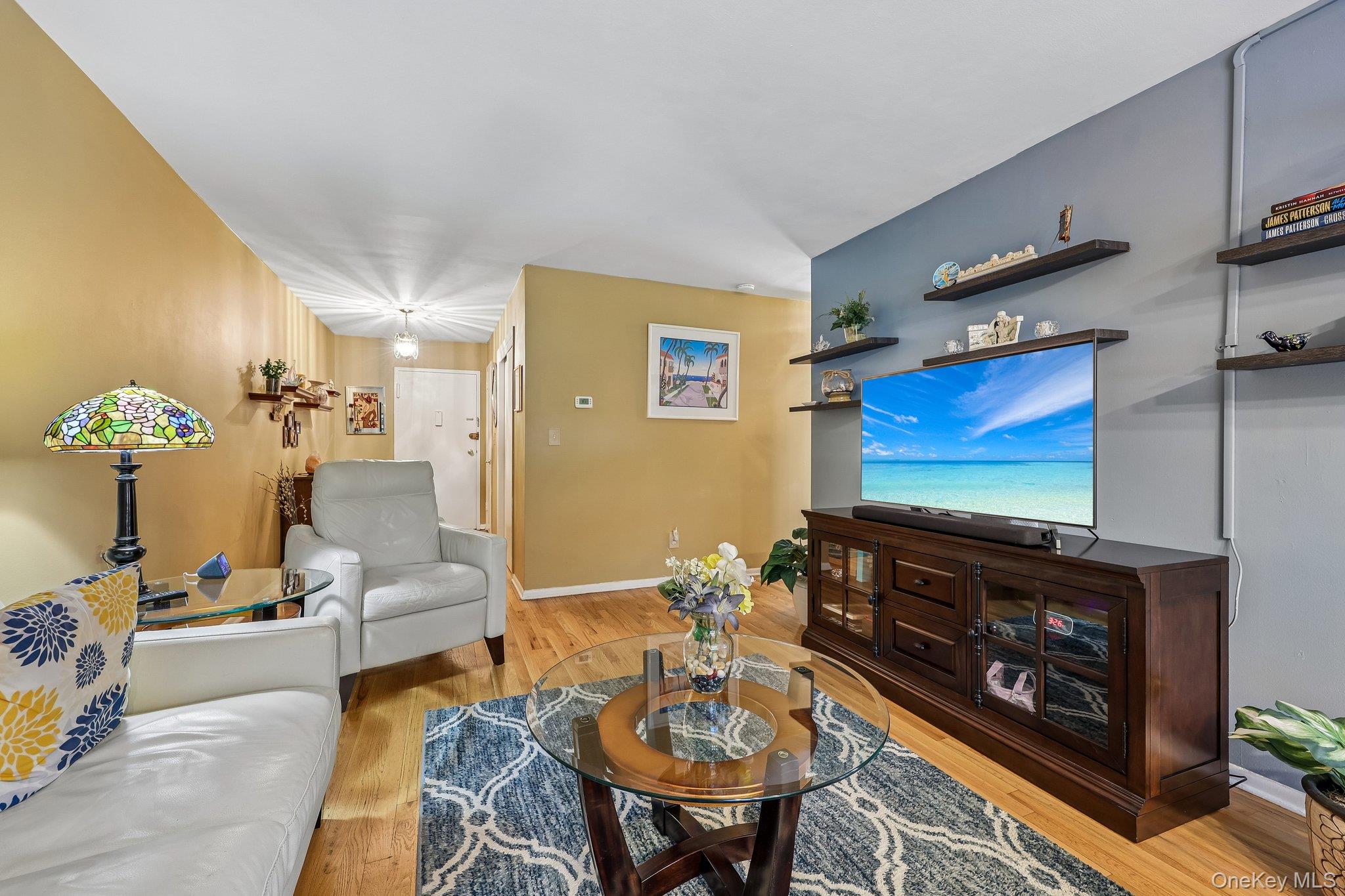 3 W Lawrence Park Drive 3 Property Photo 4