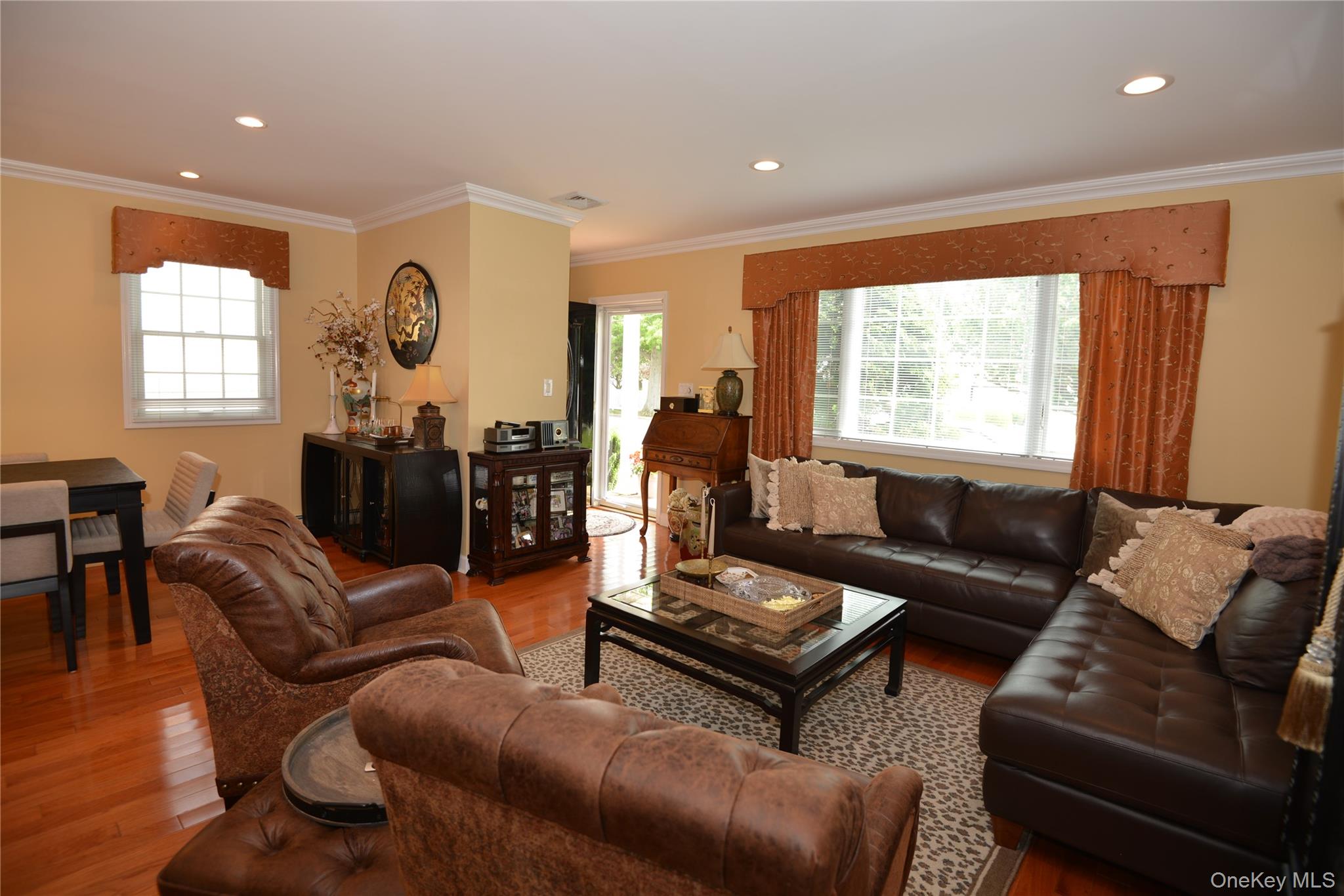 2698 Rosebud Avenue Property Photo 7