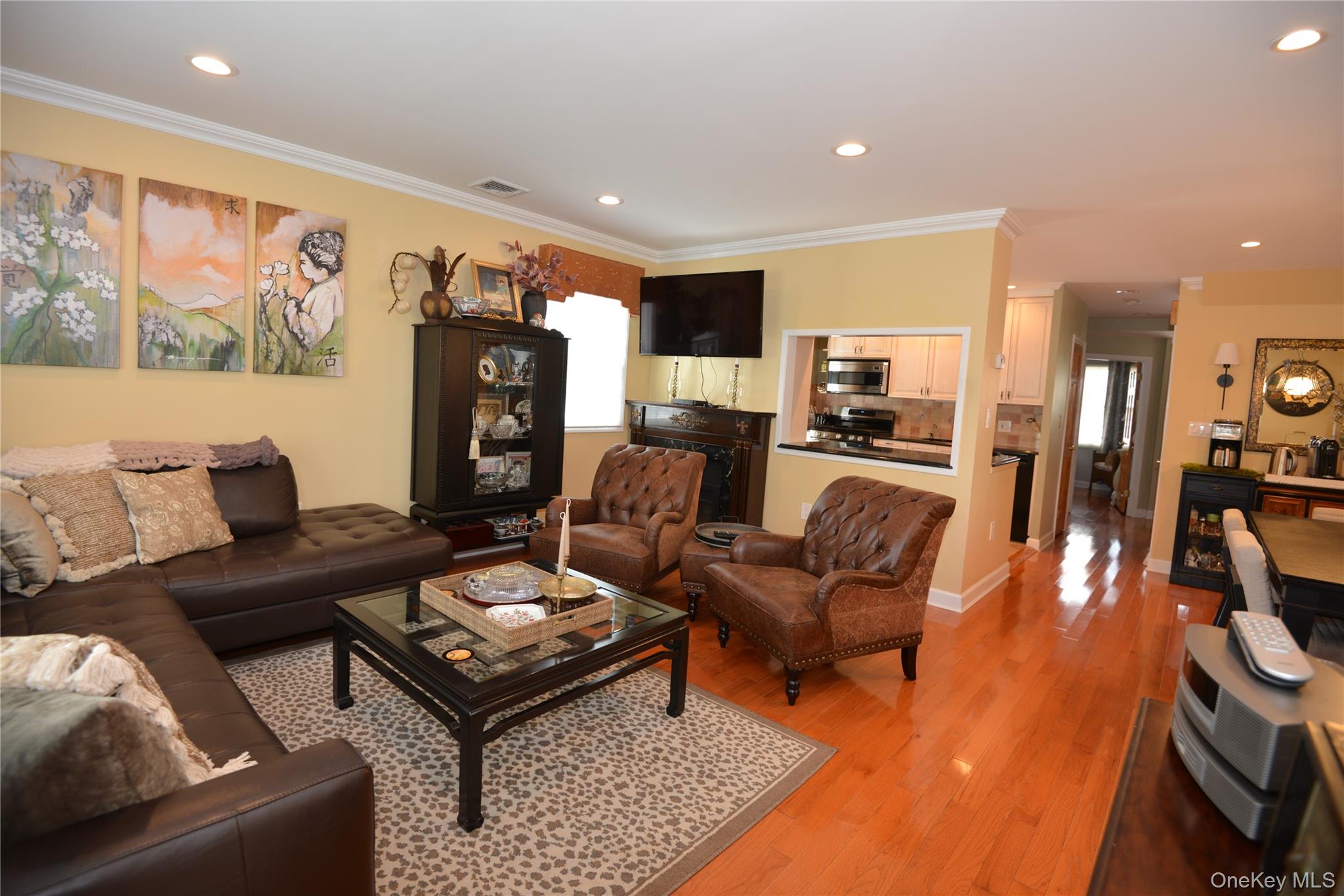 2698 Rosebud Avenue Property Photo 8