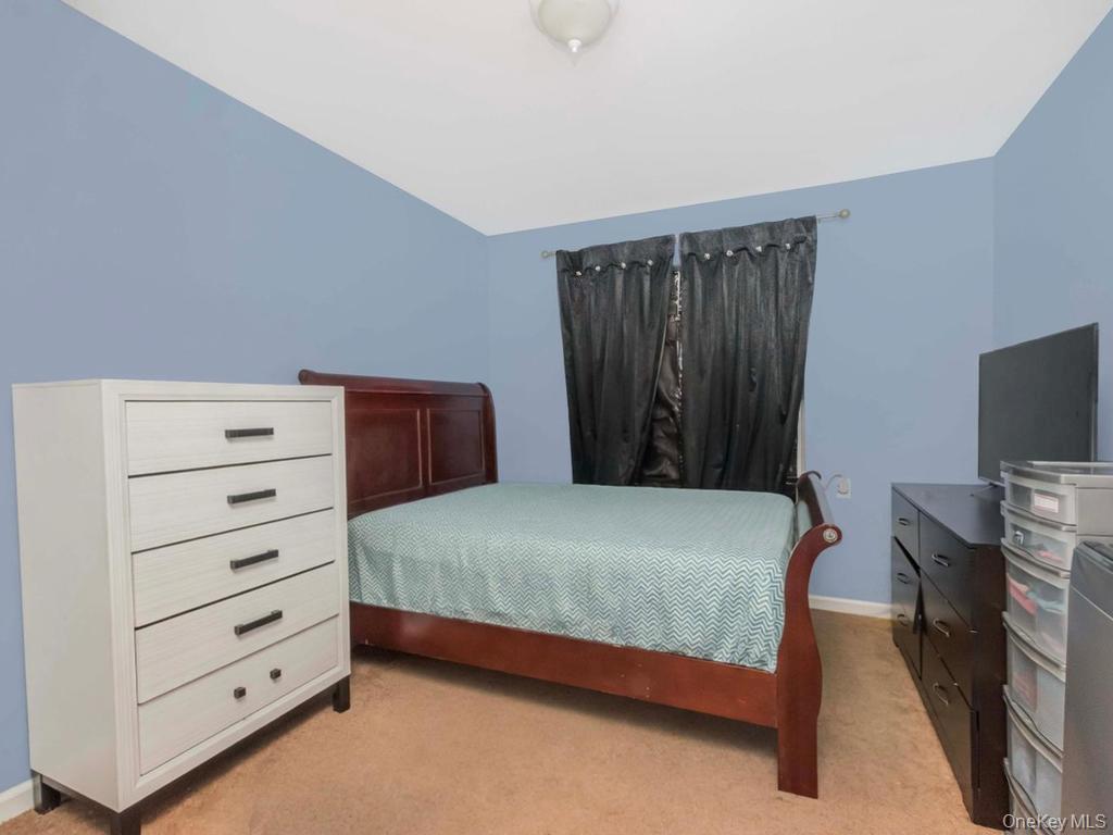 229 W Tremont Avenue A Property Photo 12
