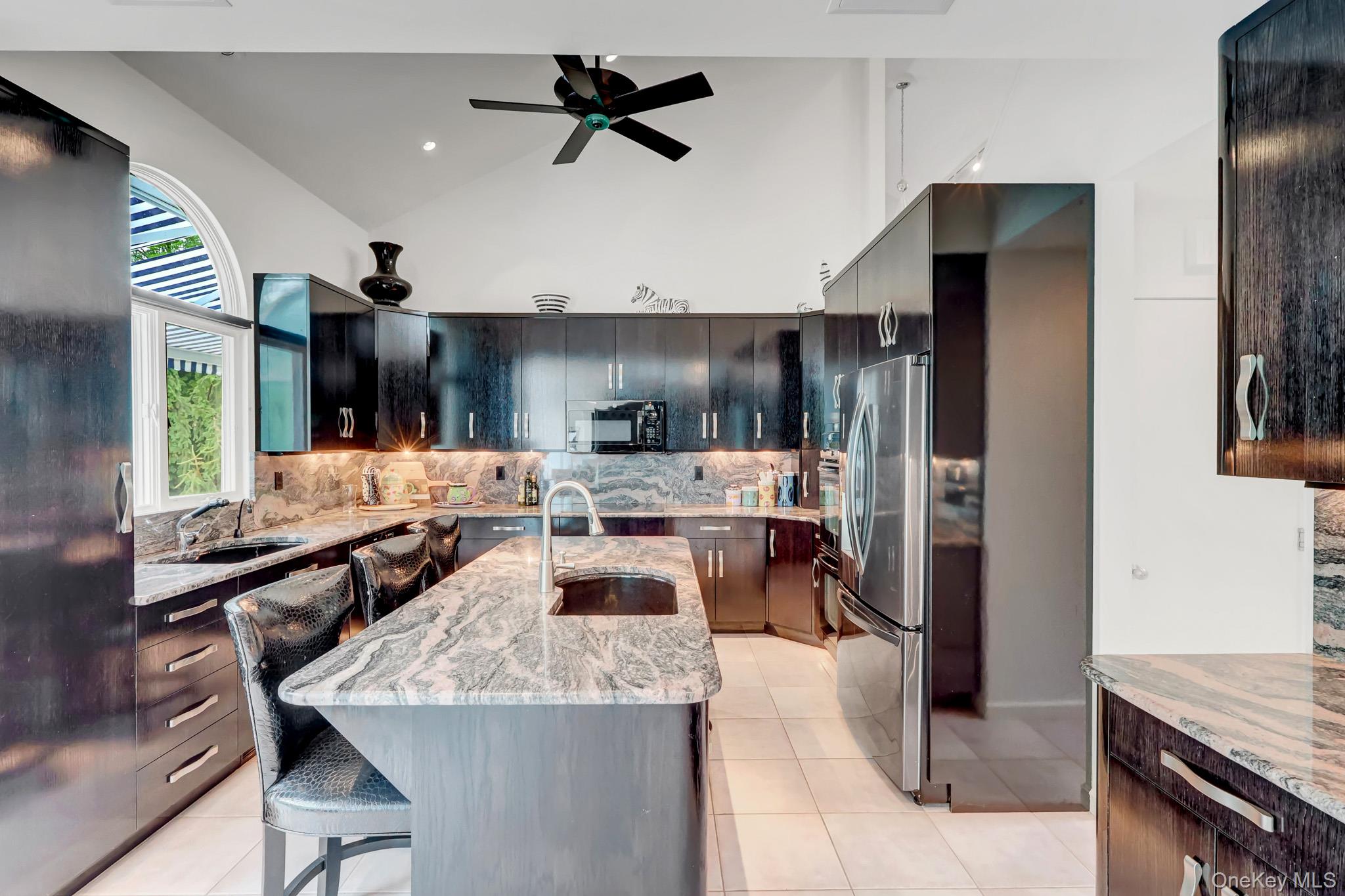 9 Plume Grass Way Property Photo 11