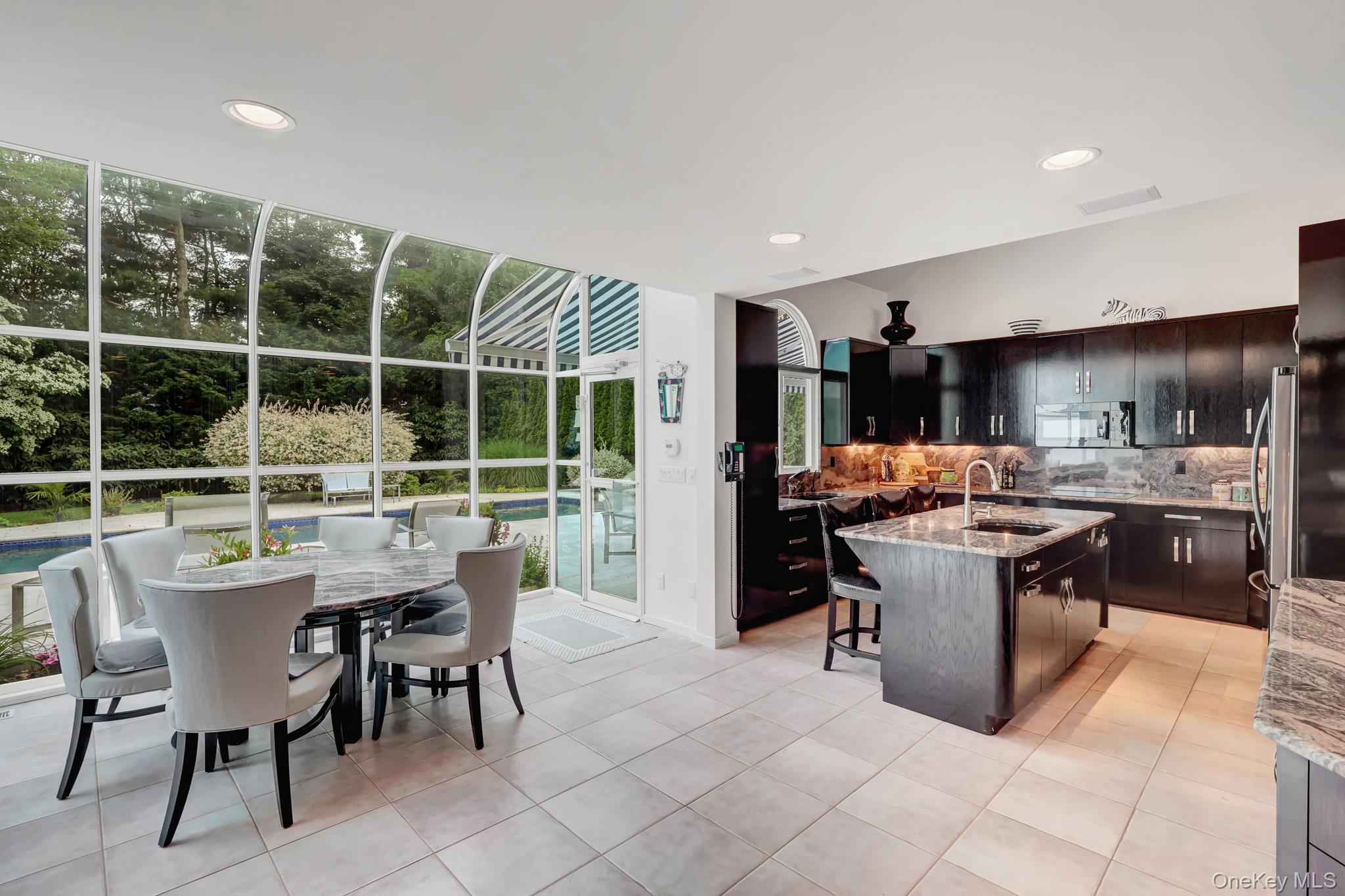 9 Plume Grass Way Property Photo 13