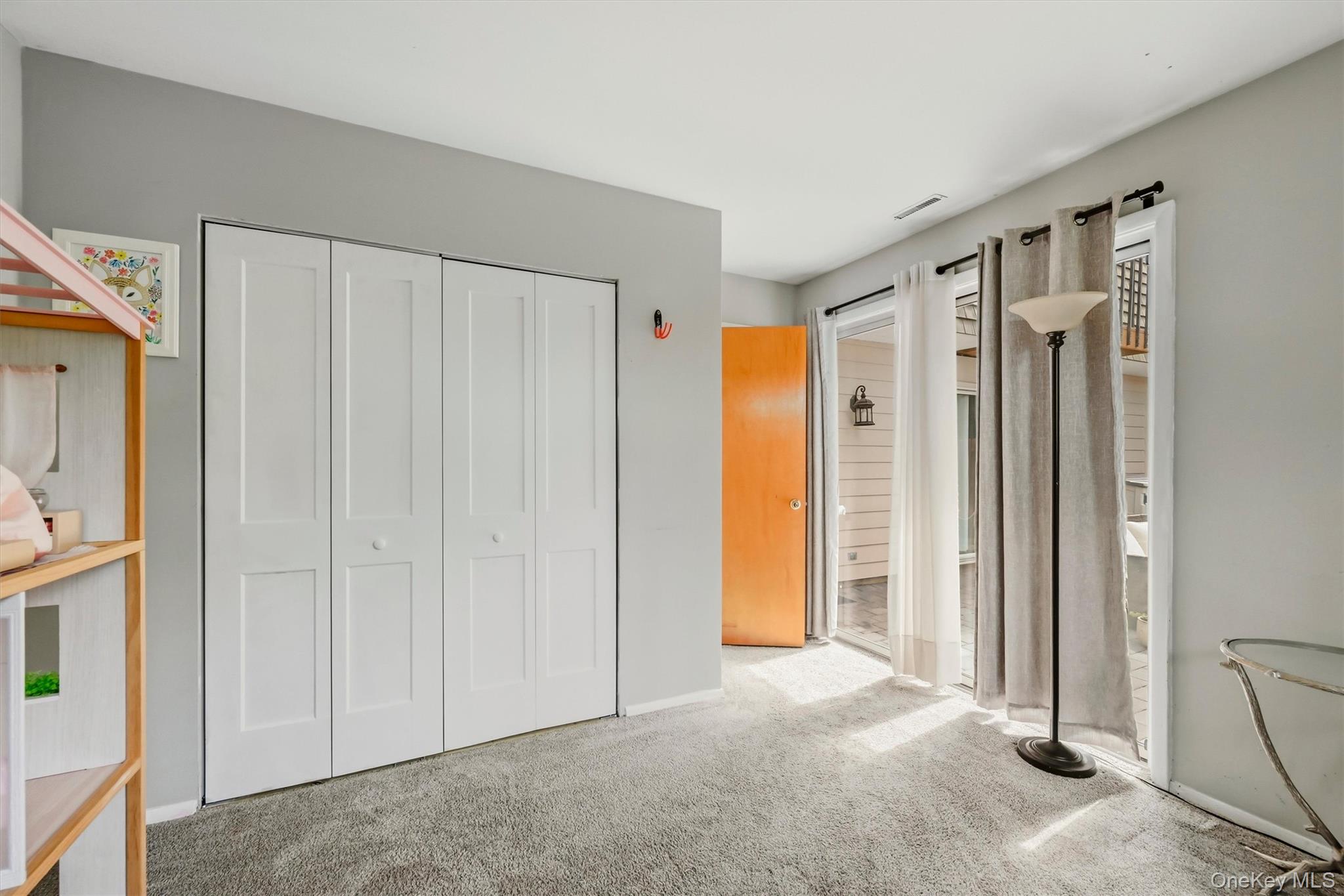100 Laudaten Way Property Photo 19