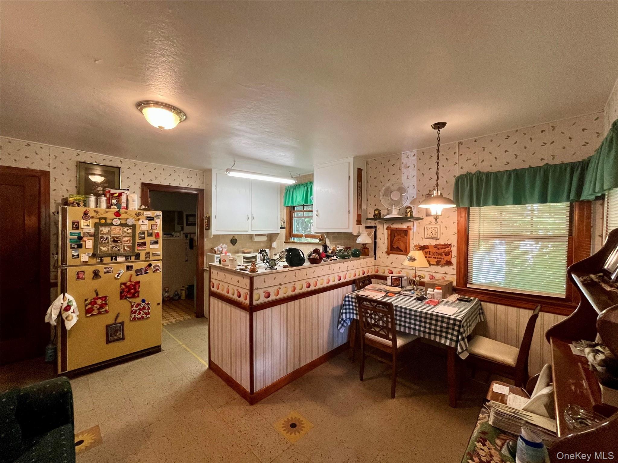 44 Barton Road Property Photo 6