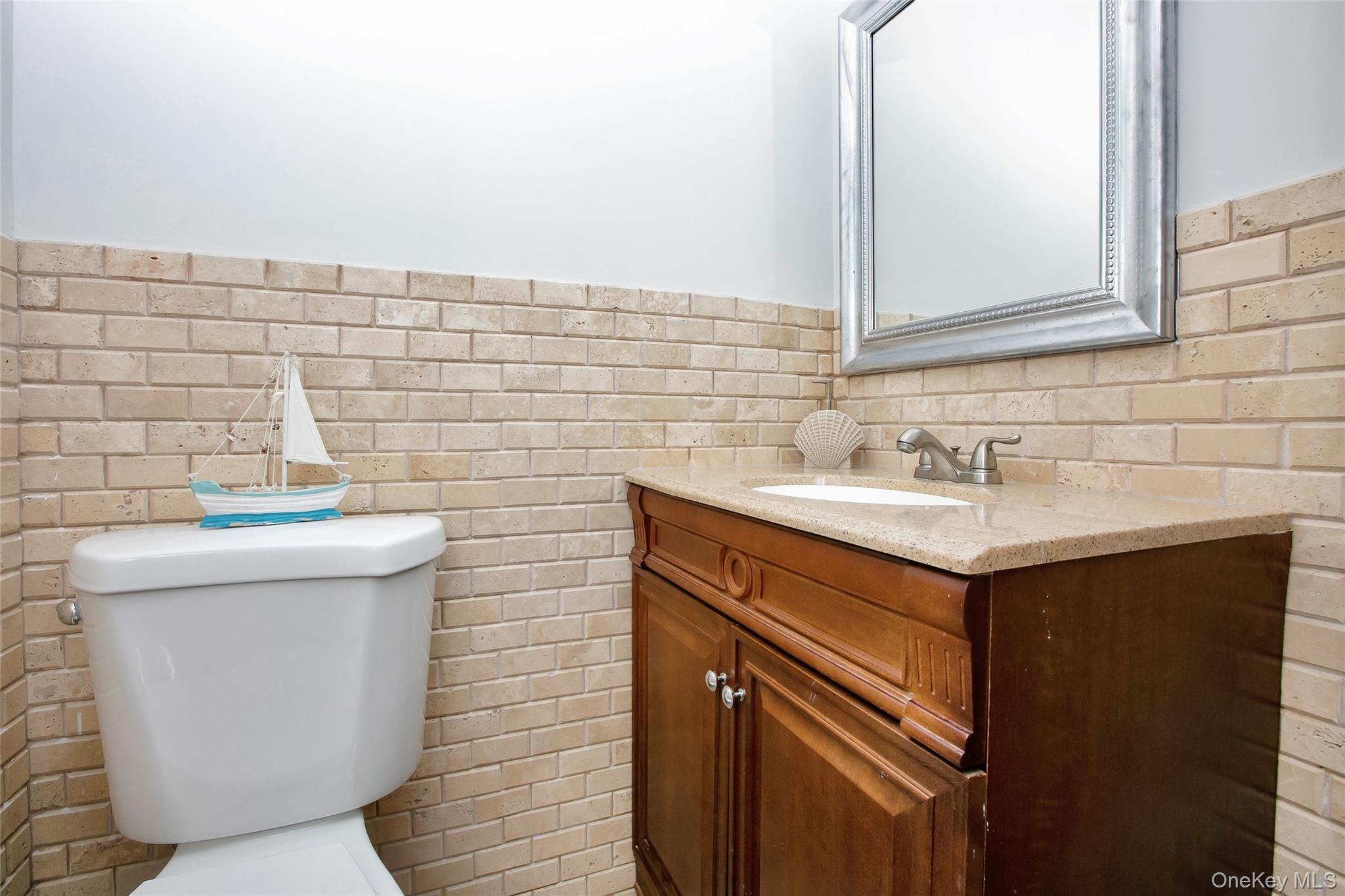 5 Kensington Property Photo 10