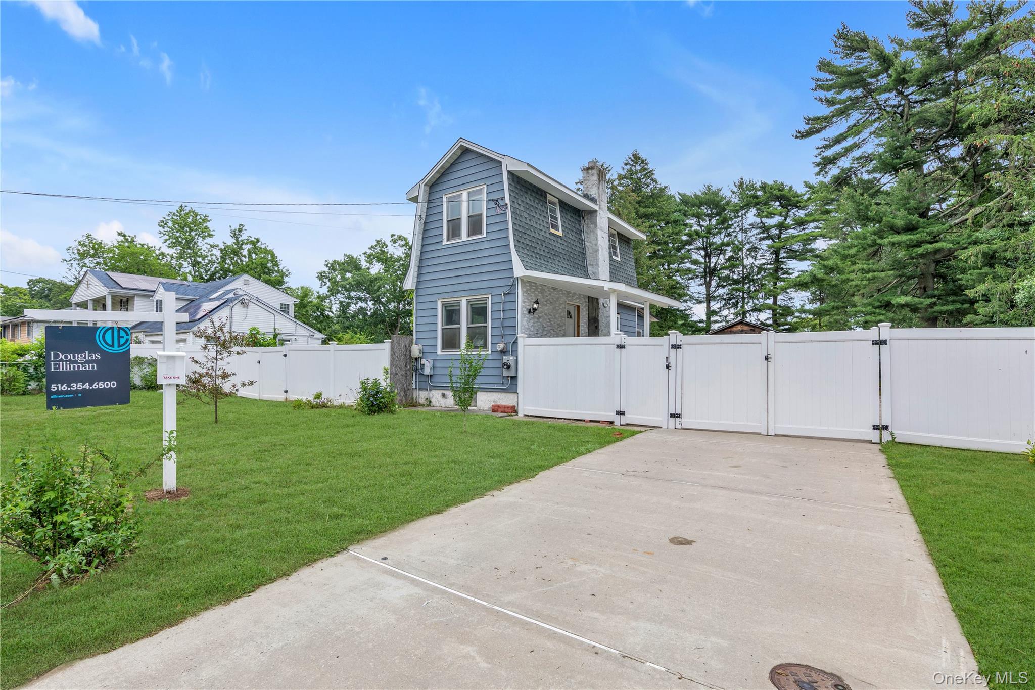 15 Saint Johns Place Property Photo 2