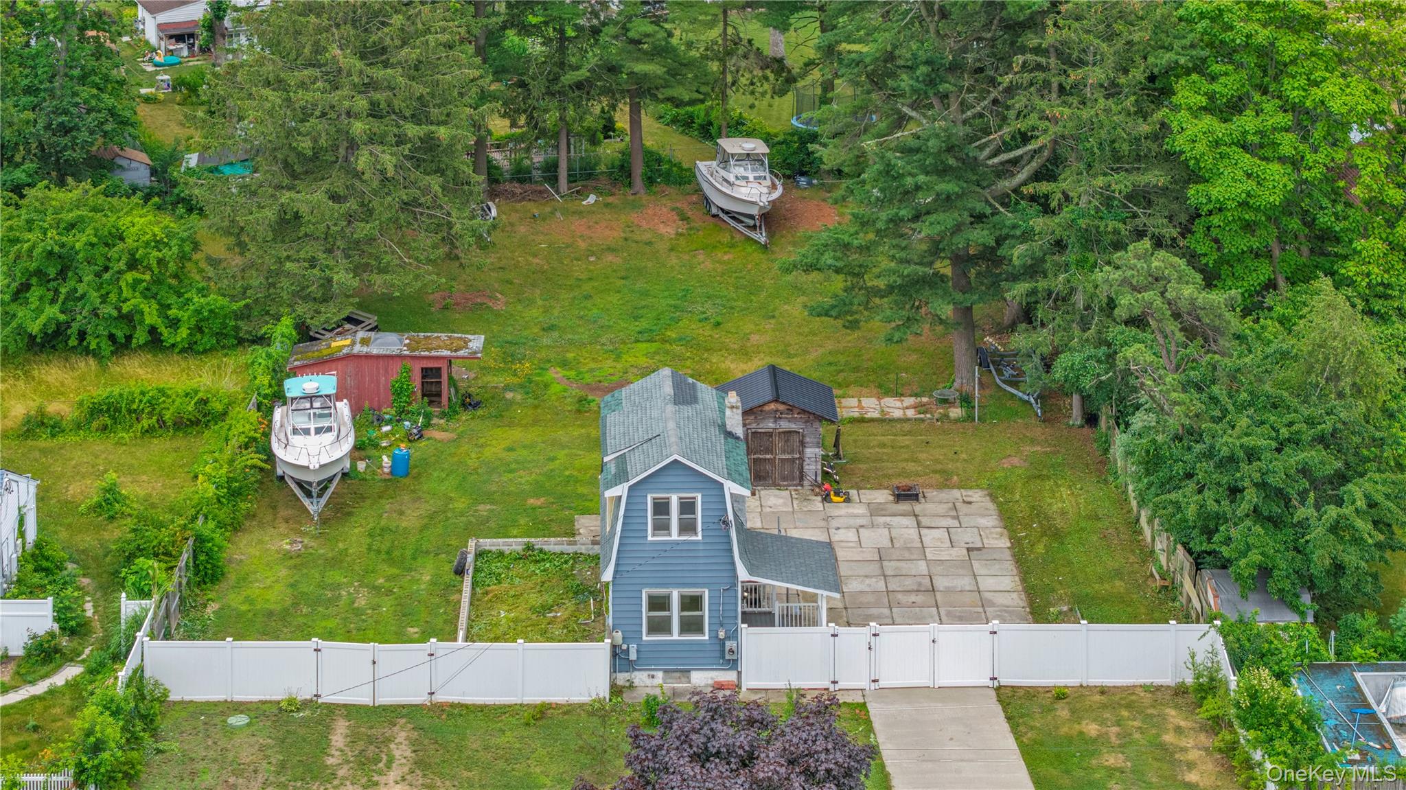 15 Saint Johns Place Property Photo 16