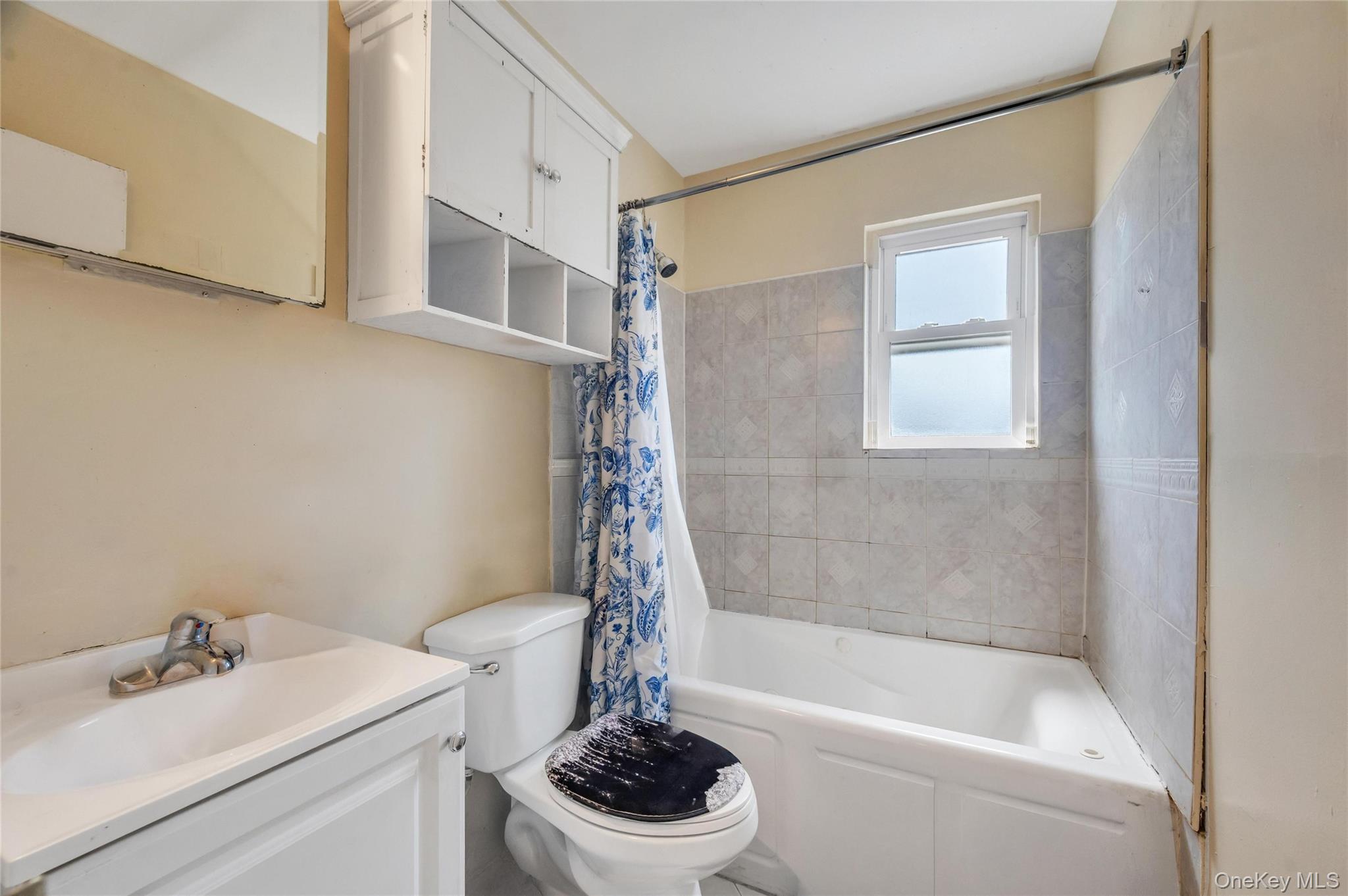 529 Powell Street Property Photo 14