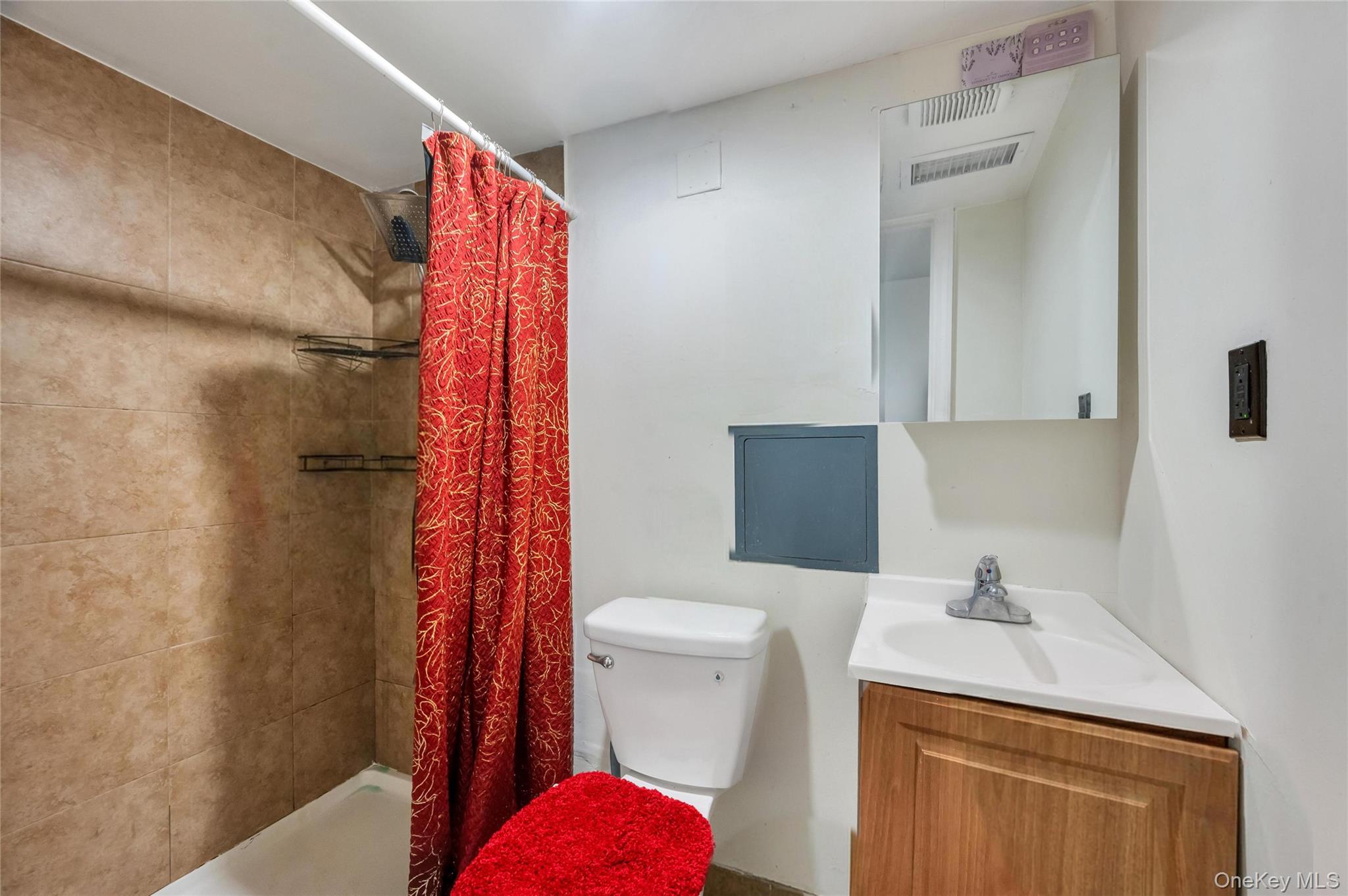 529 Powell Street Property Photo 15