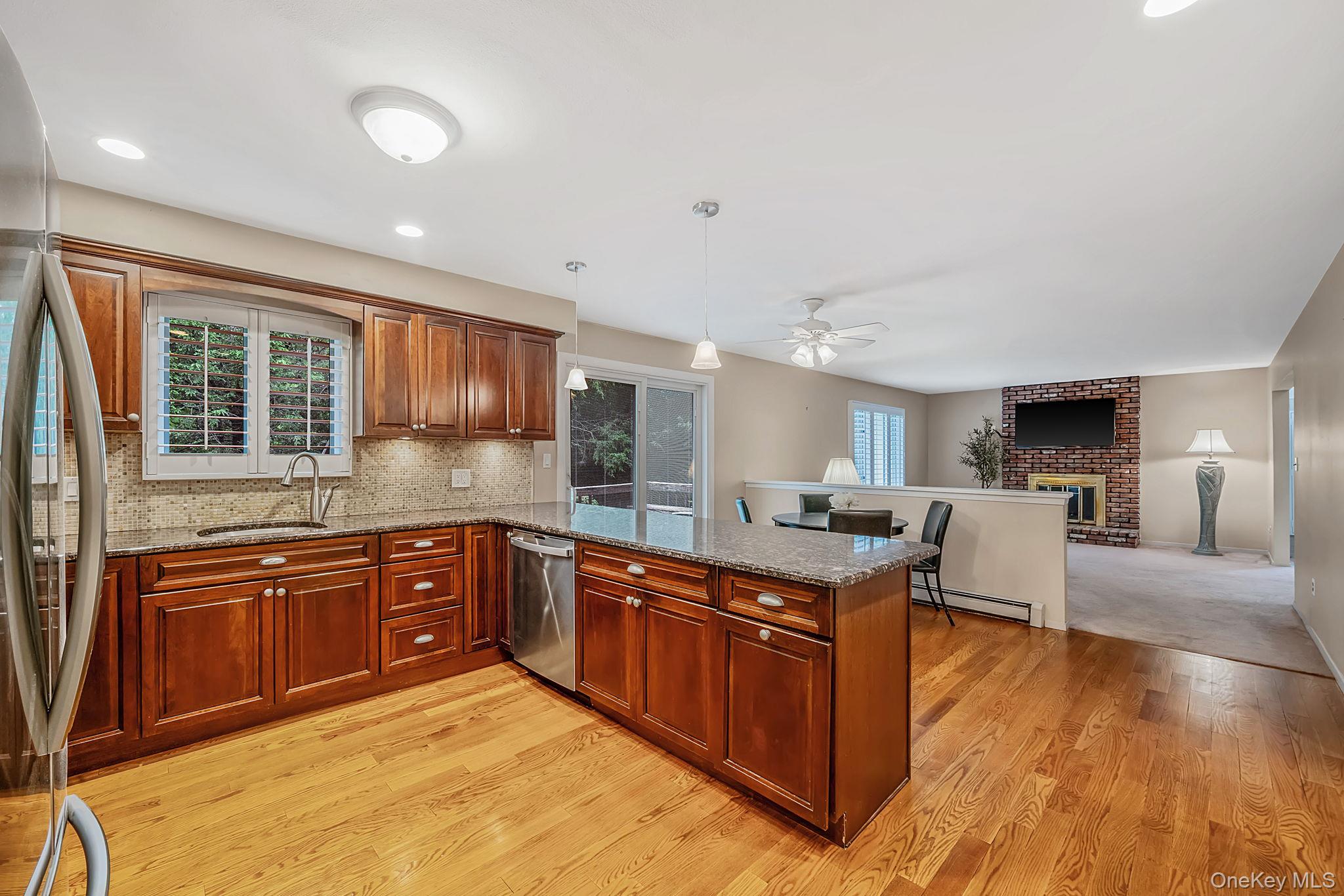 3 Liberty Lane Property Photo 9