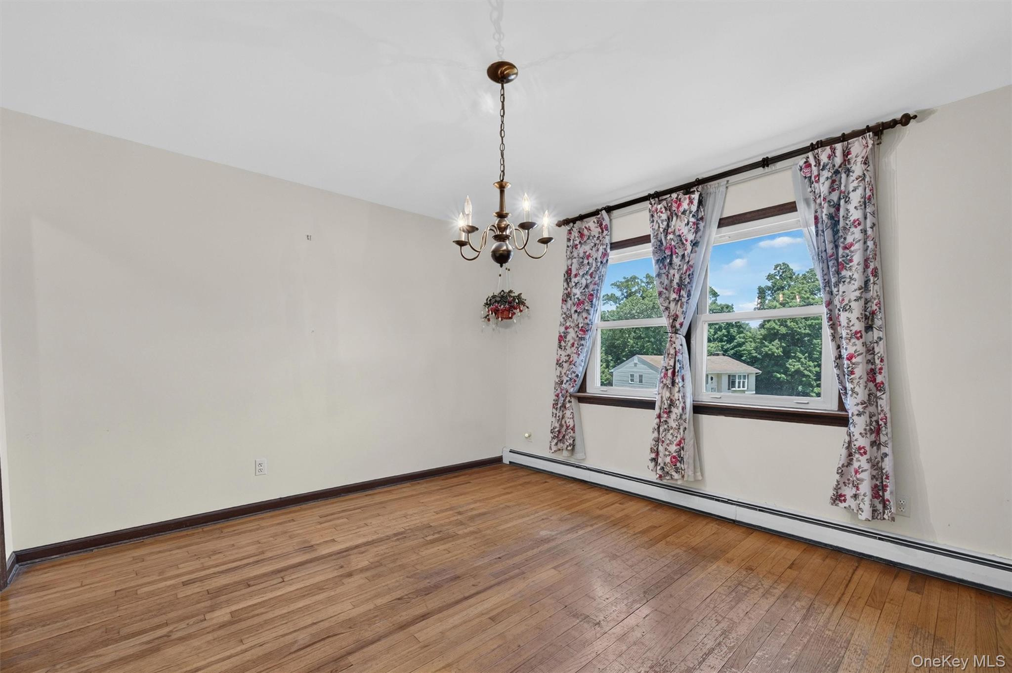 33 Winchester Drive Property Photo 6
