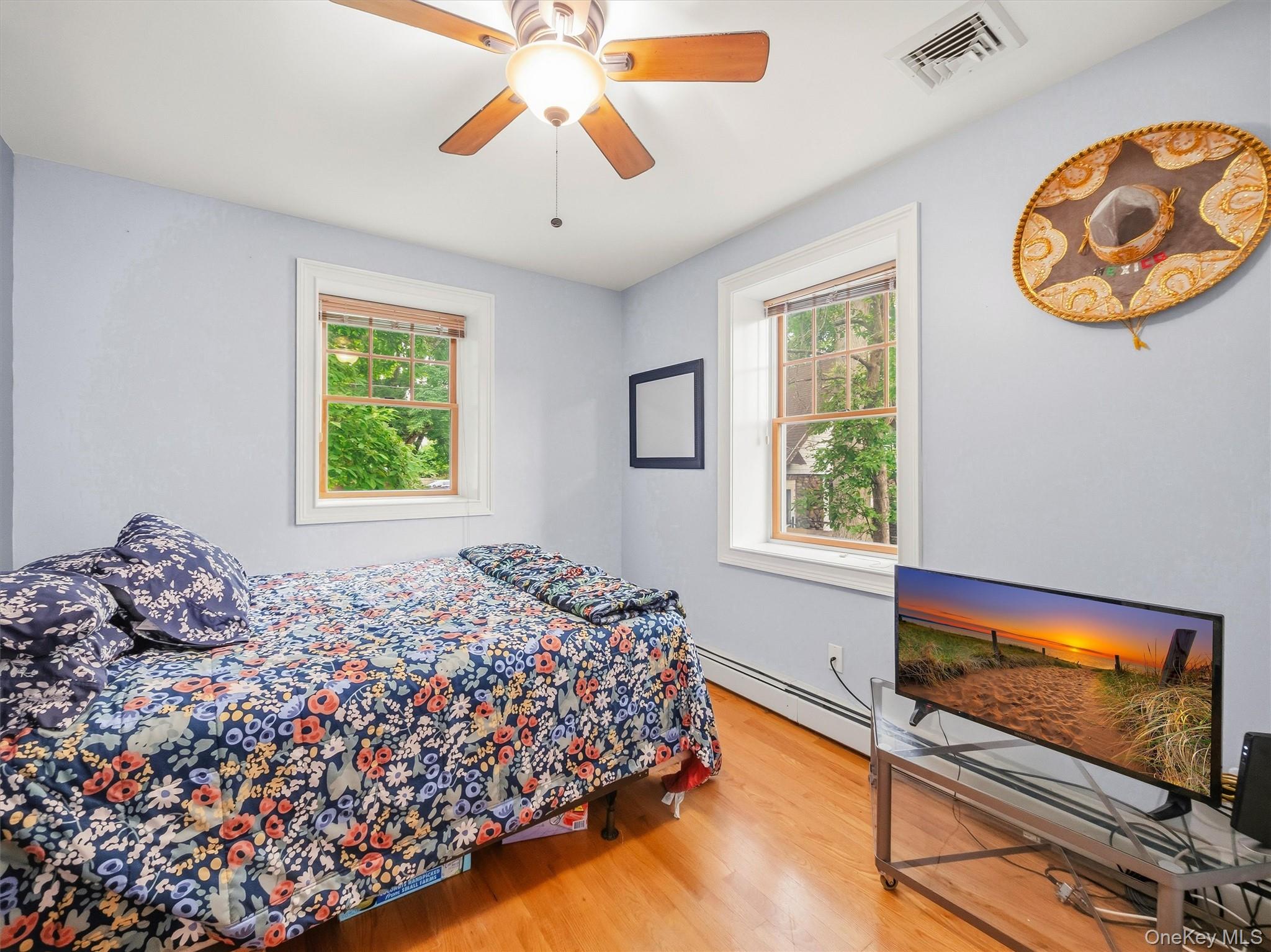 2 Hempstead Lane Property Photo 20