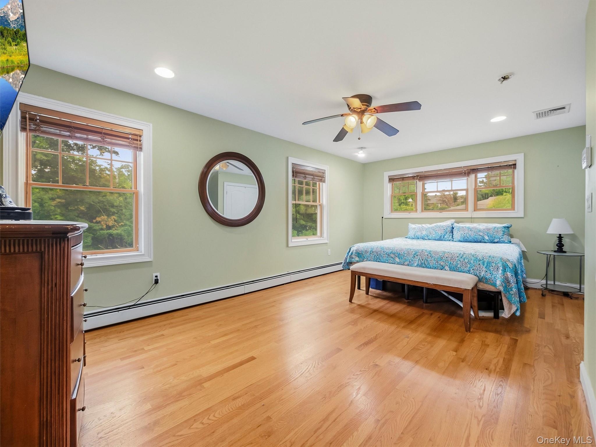 2 Hempstead Lane Property Photo 22