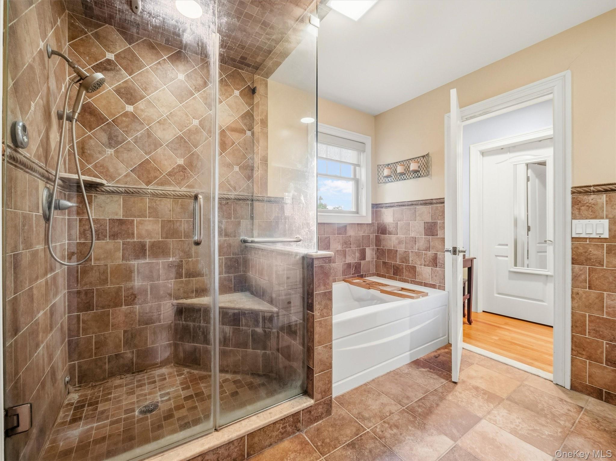 2 Hempstead Lane Property Photo 27