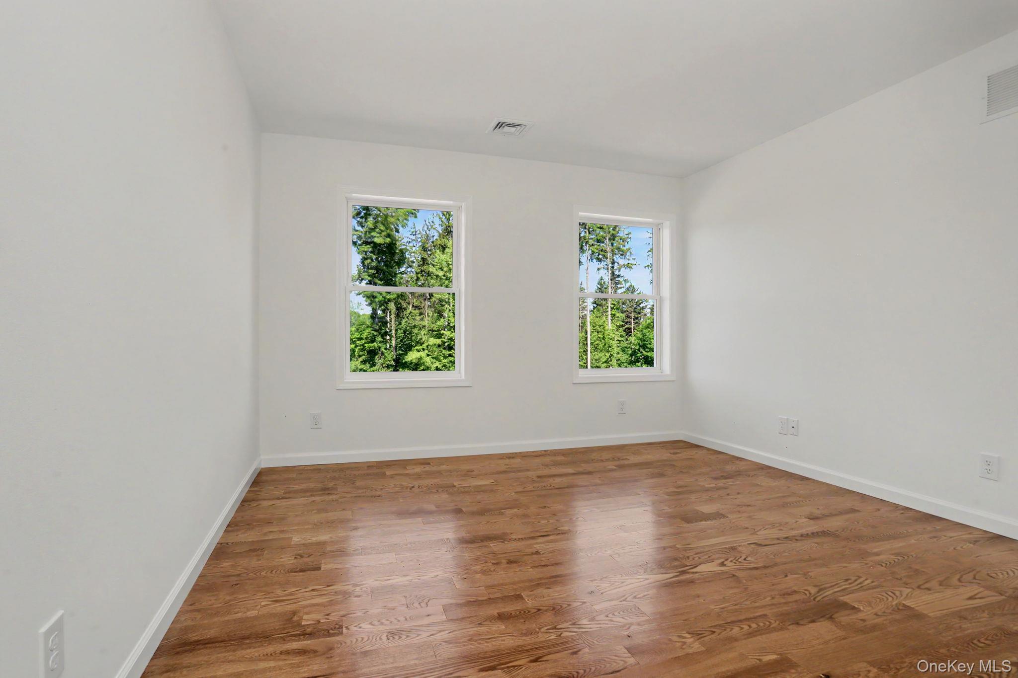32 Spruce Road Property Photo 14