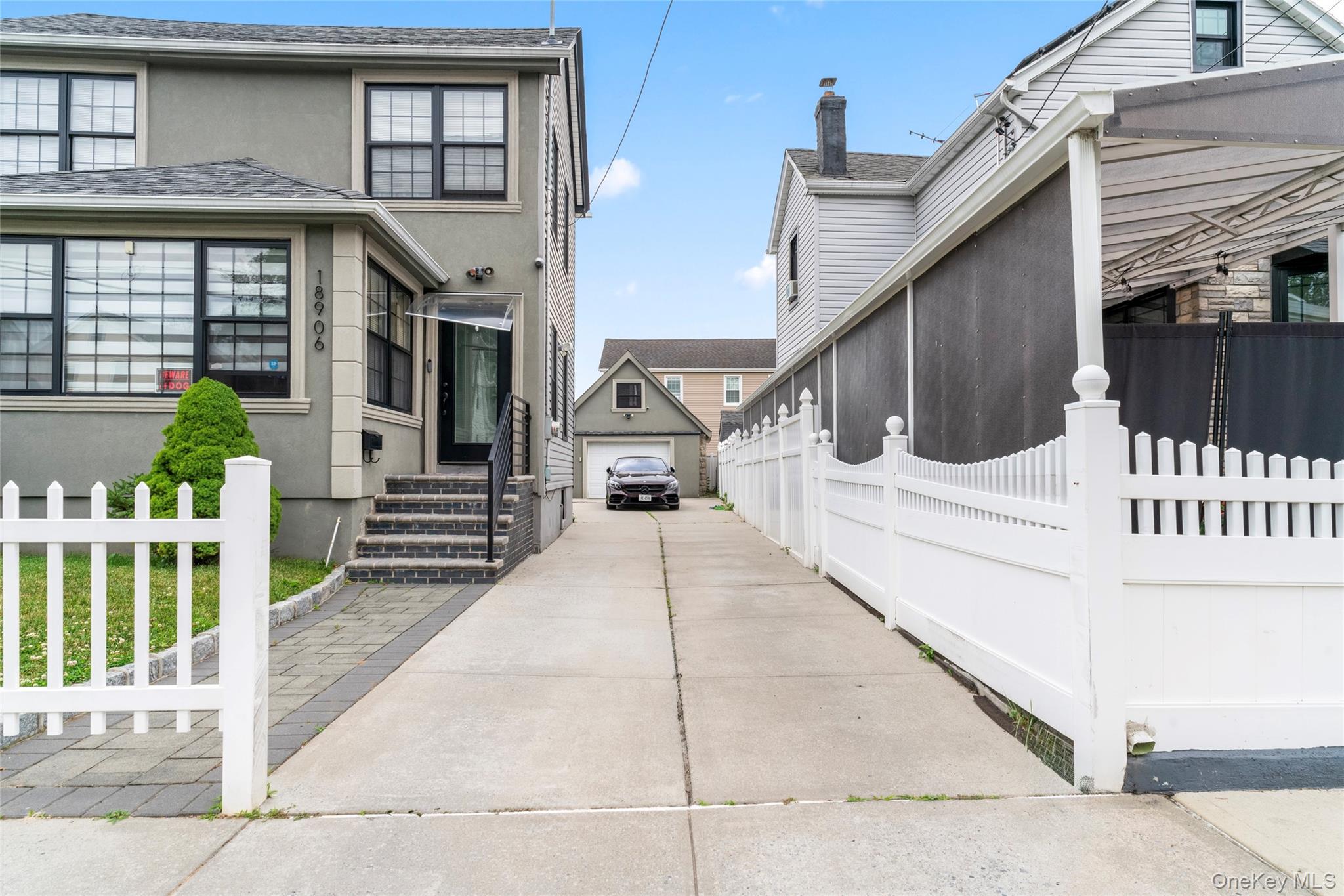 18906 122nd Avenue Property Photo 3