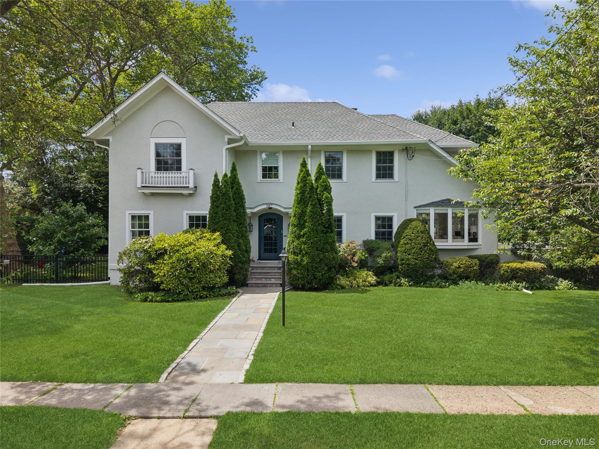 347 Highbrook Avenue Property Photo 2