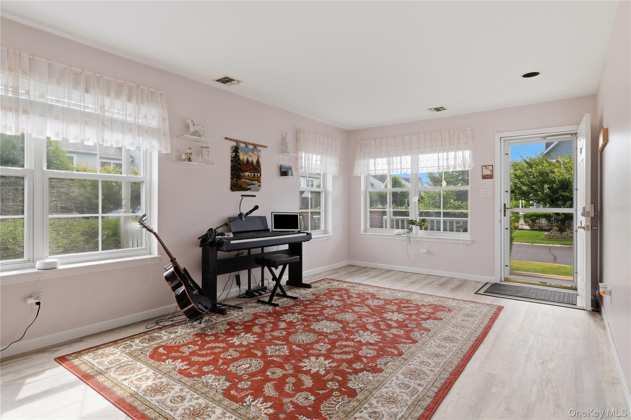 9 Shady Lane Property Photo 8