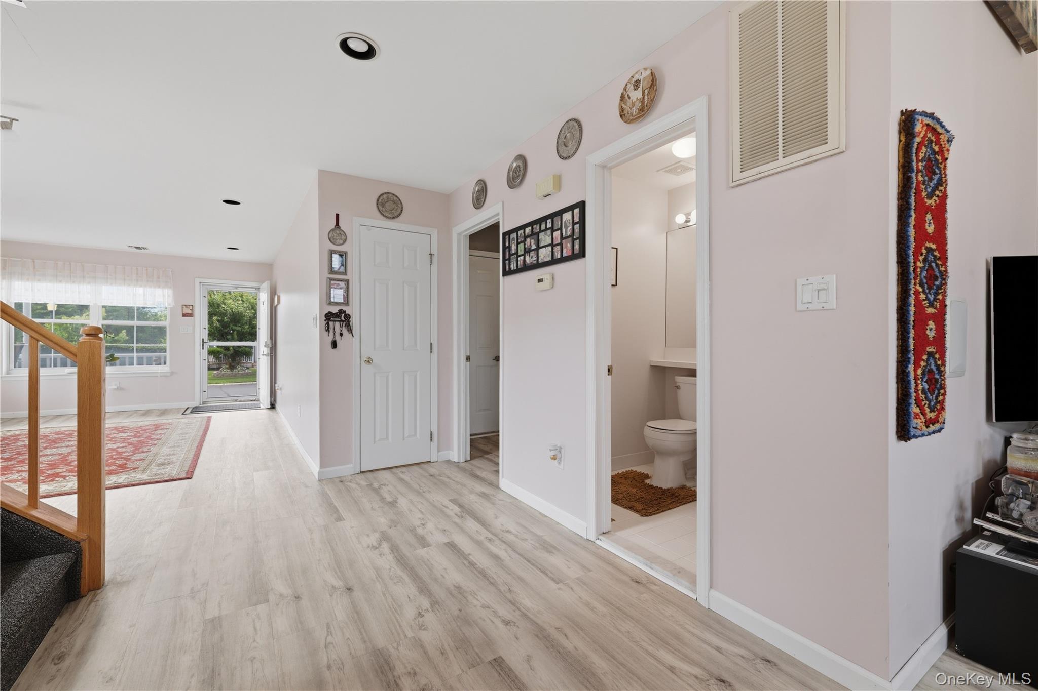 9 Shady Lane Property Photo 11