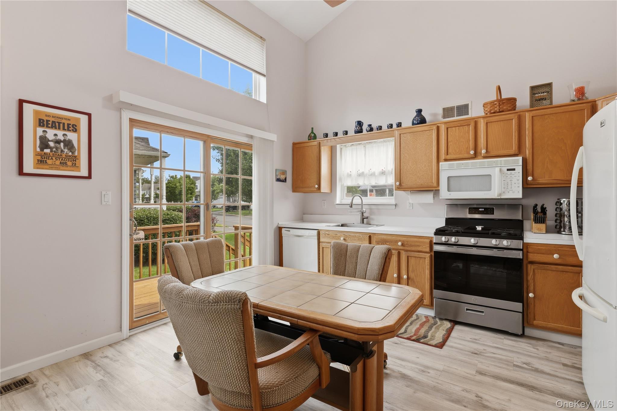 9 Shady Lane Property Photo 16