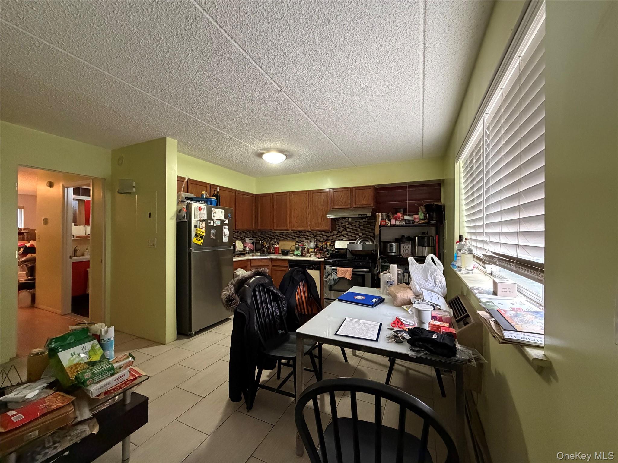 1305 34th Avenue Property Photo 3