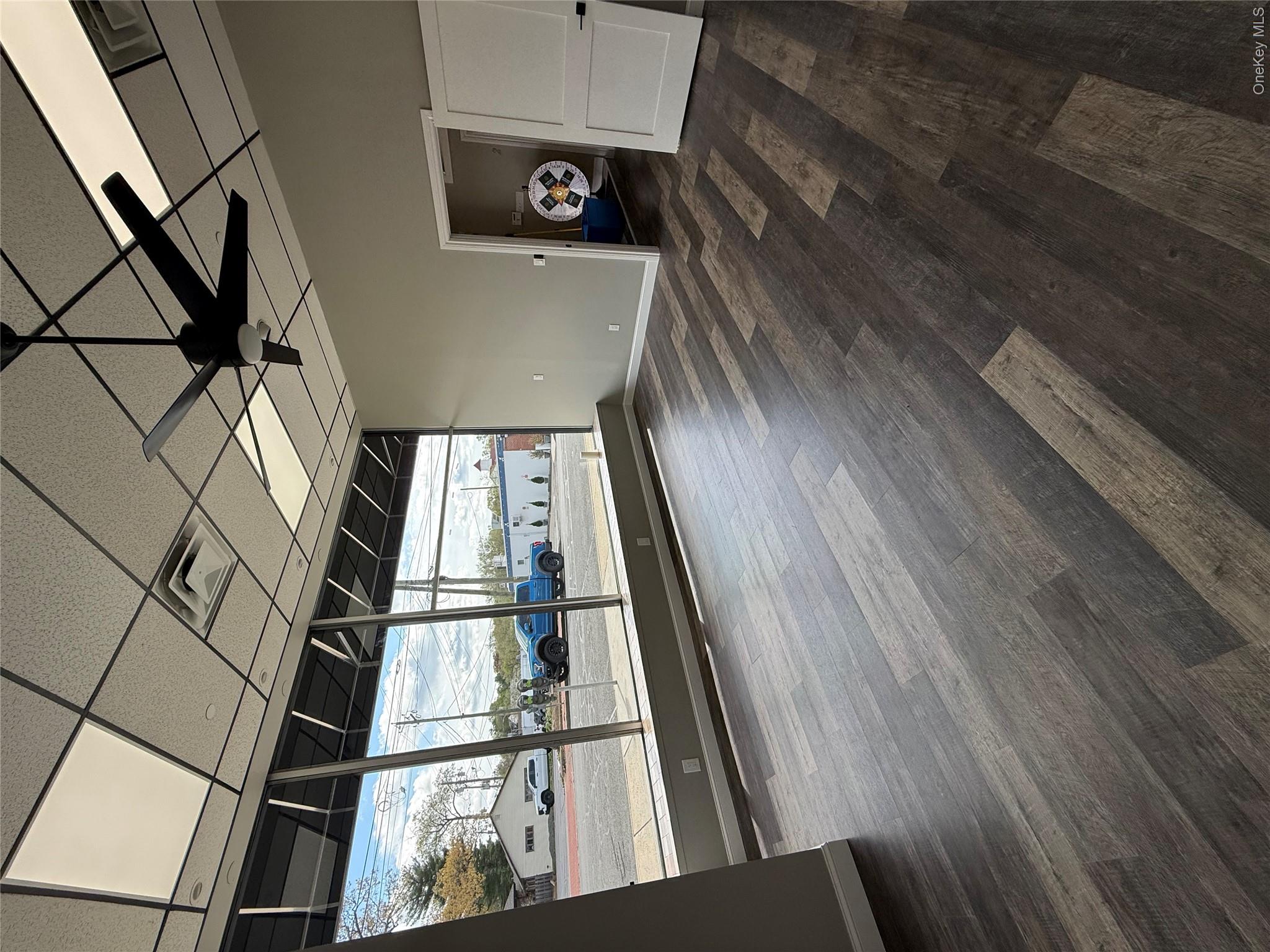 21 N William Street 1 Property Photo 4