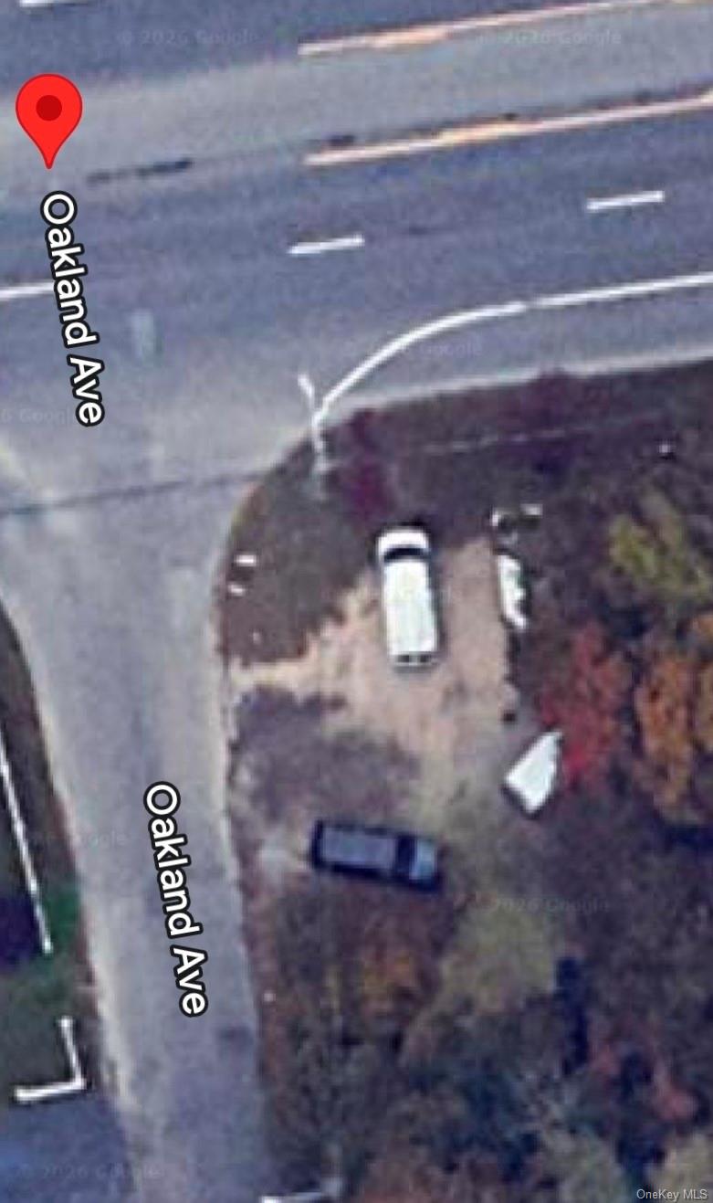 Oakland Avenue Property Photo 1