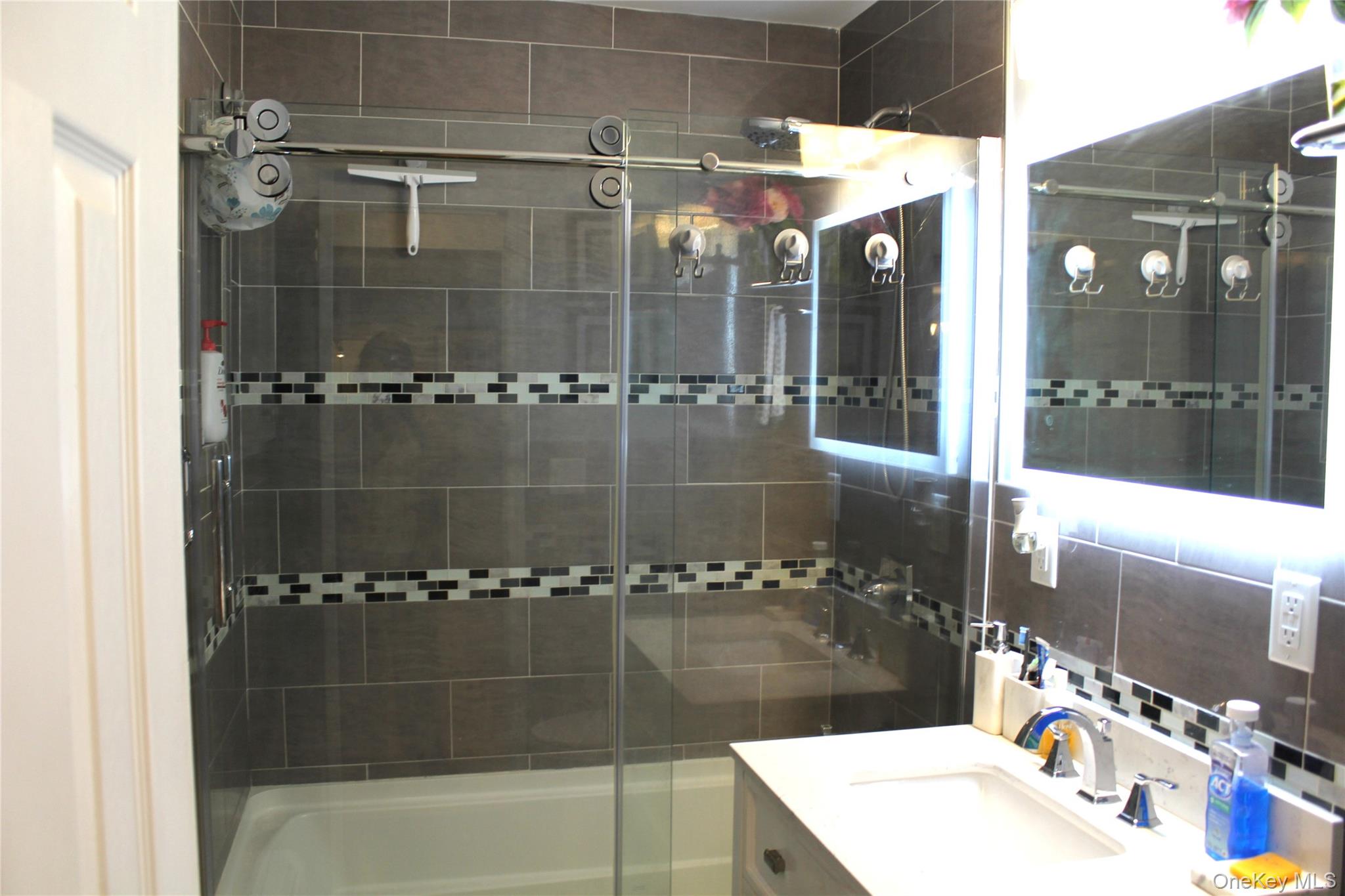 1 Secora B19 Property Photo 17