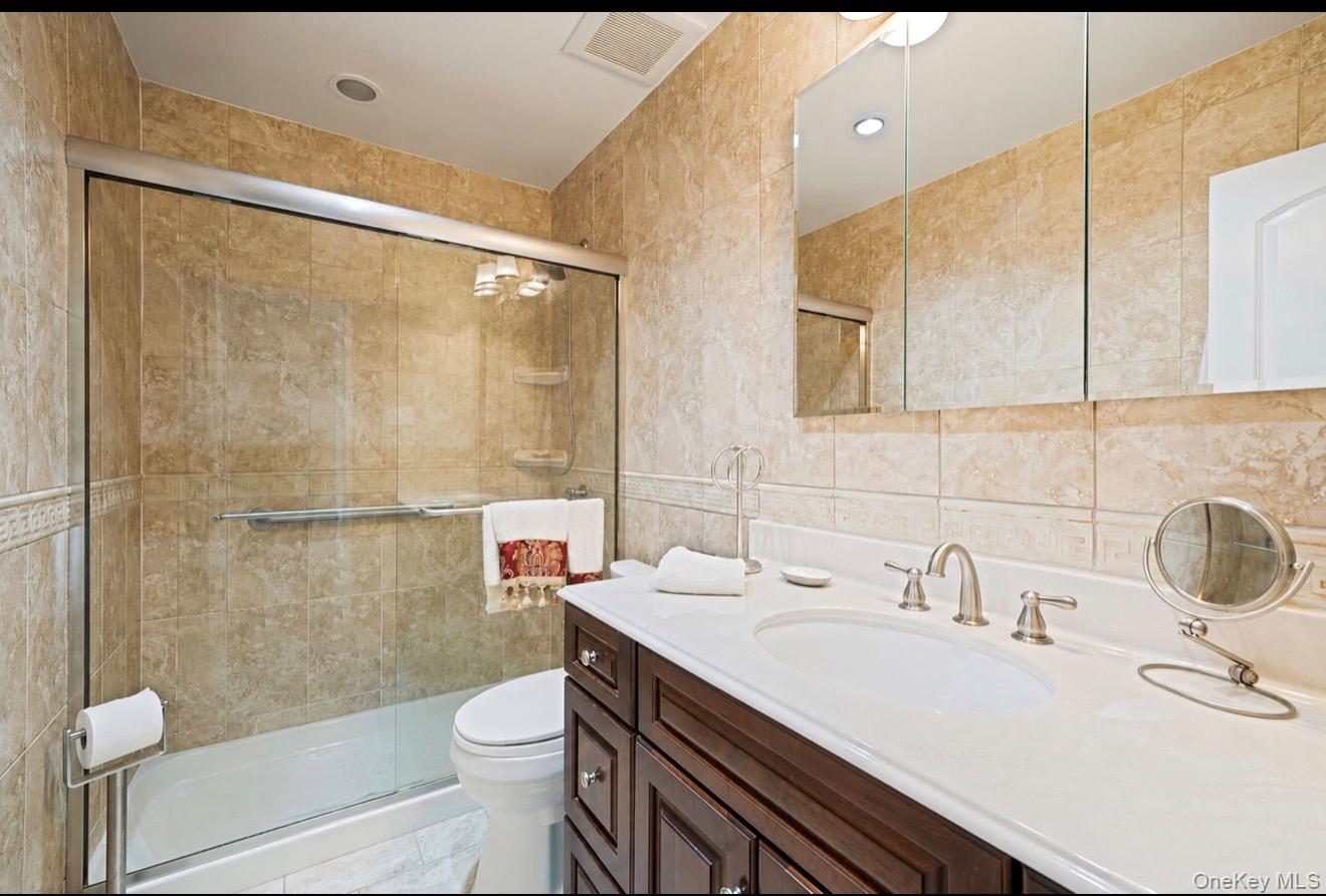3824 Illona Lane Property Photo 13