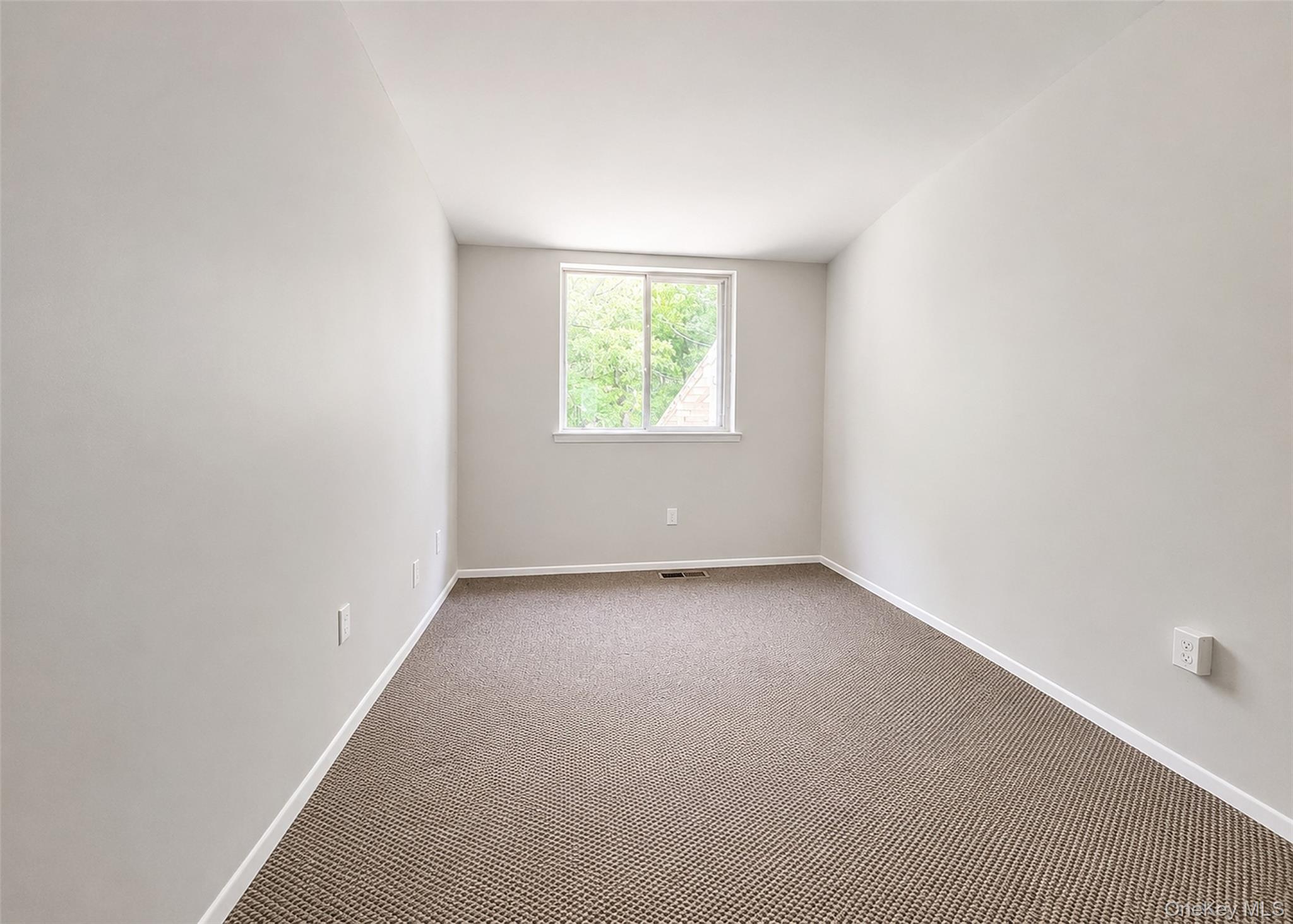 136 Hill Crescent Property Photo 10
