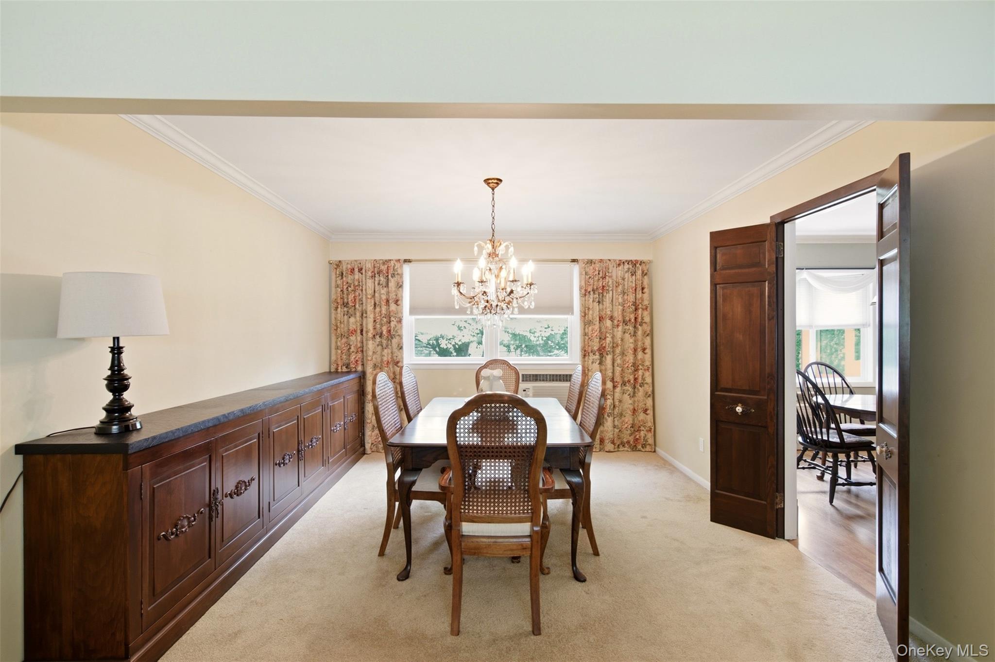 2 Ottawa Avenue Property Photo 3