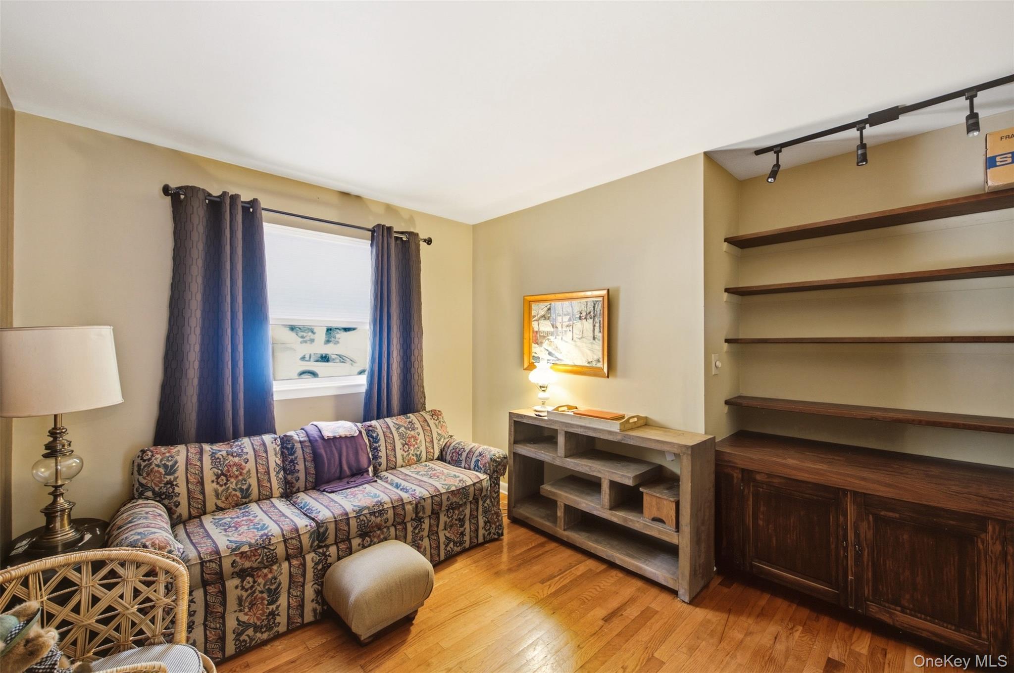 2 Ottawa Avenue Property Photo 6
