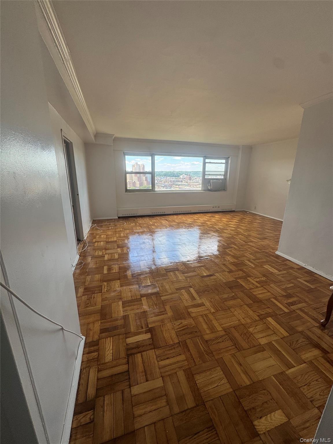4 Fordham Hill Oval 7h Property Photo 2