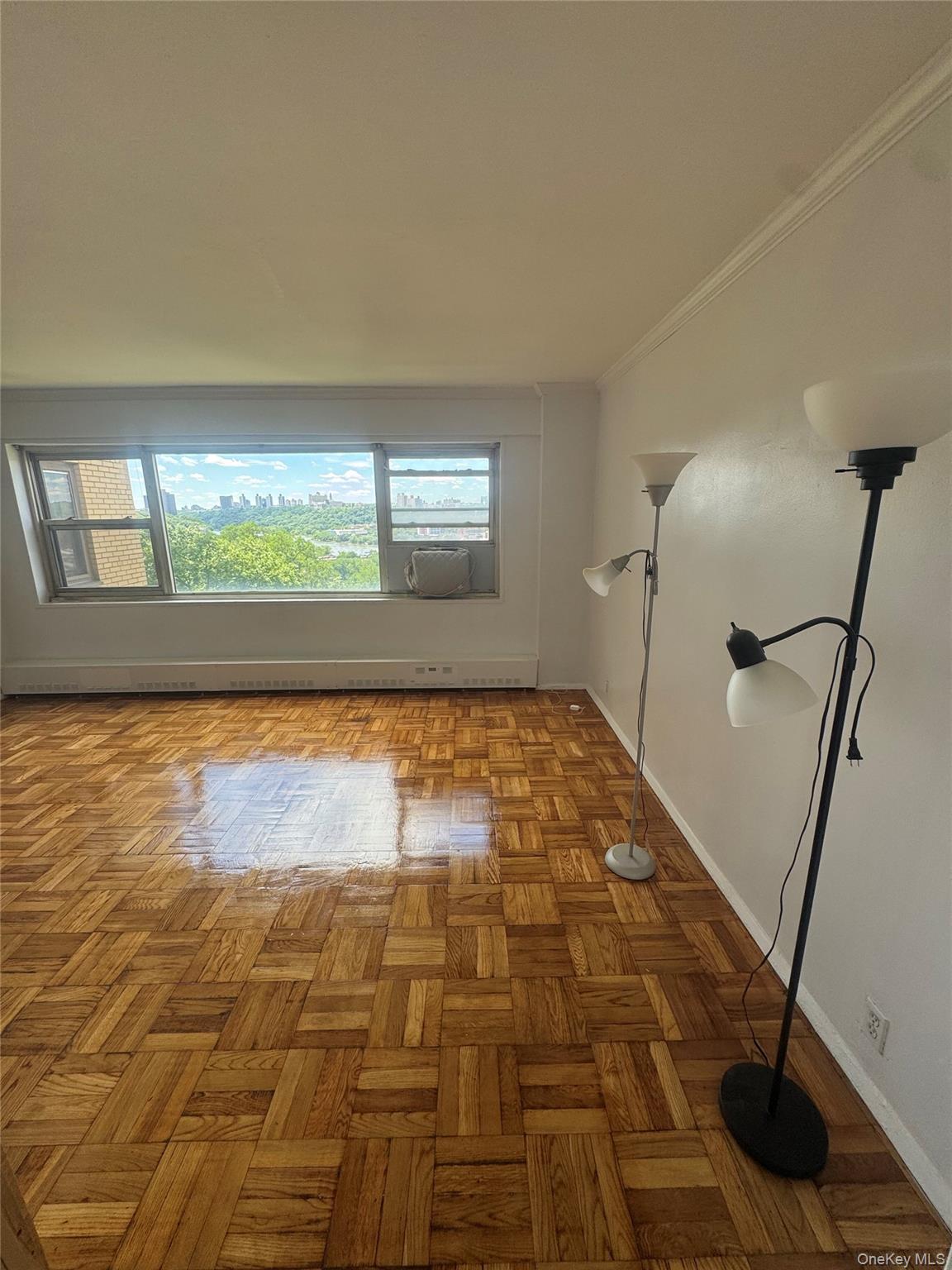 4 Fordham Hill Oval 7h Property Photo 3