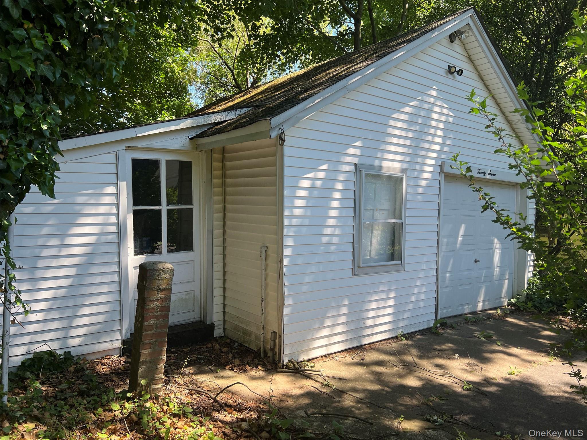 27 Wellington Place Property Photo 6
