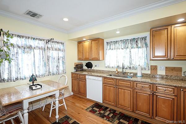 100 Laux Place Property Photo 9