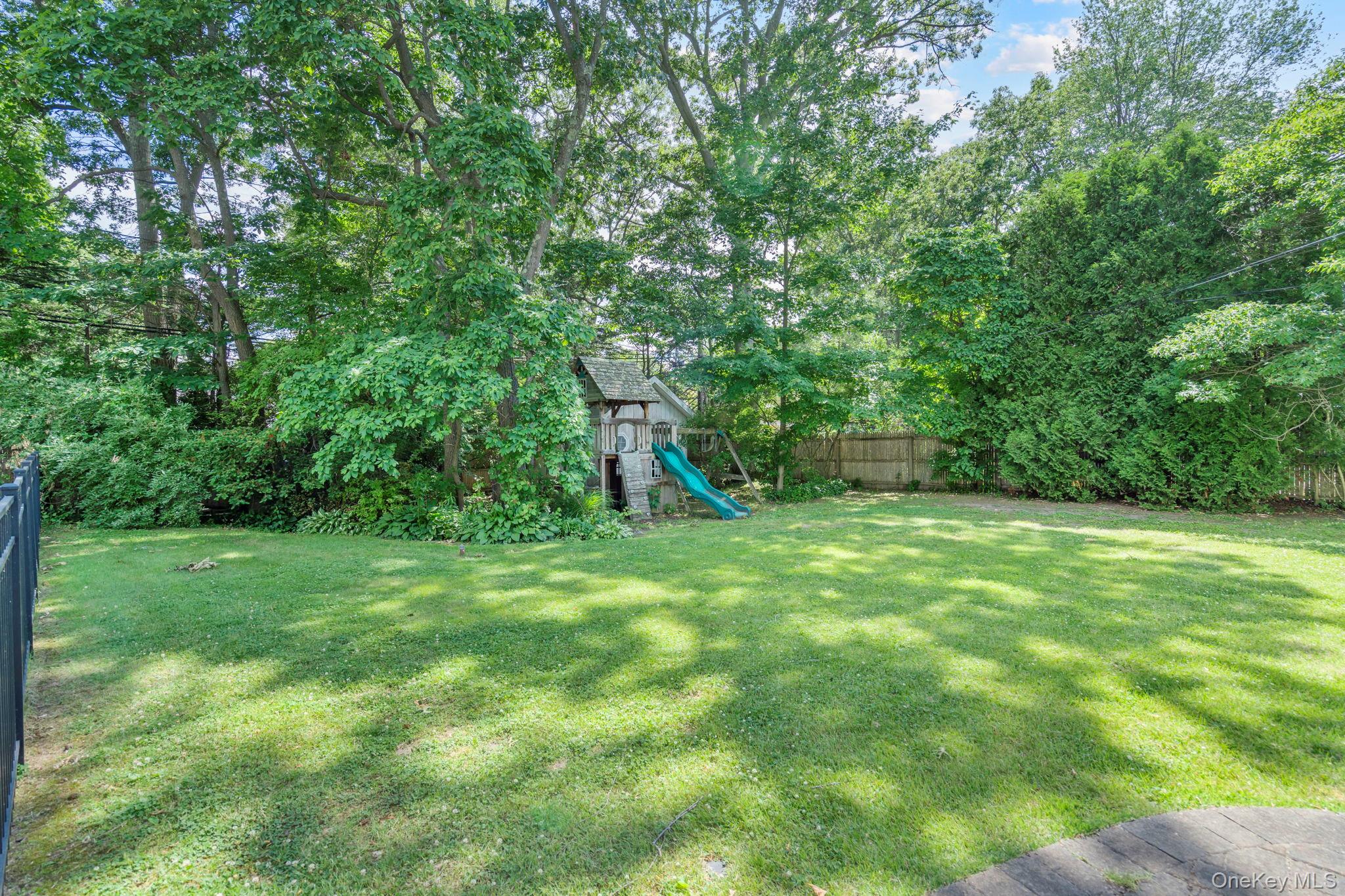 20 Spaulding Lane Property Photo 40