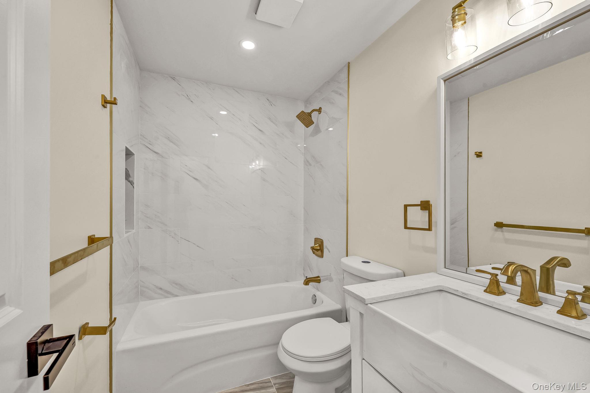 30 Kayleigh Drive Property Photo 13
