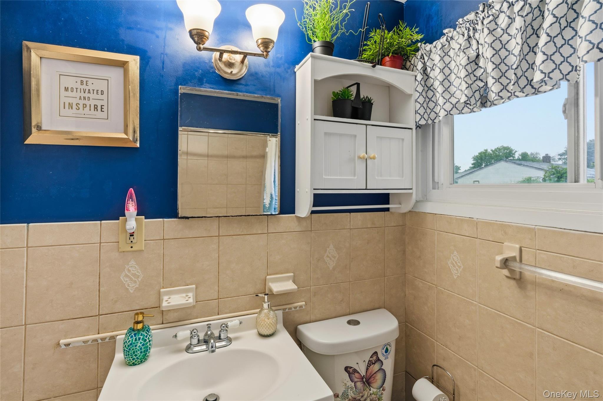 3414 Great Neck Road Property Photo 12