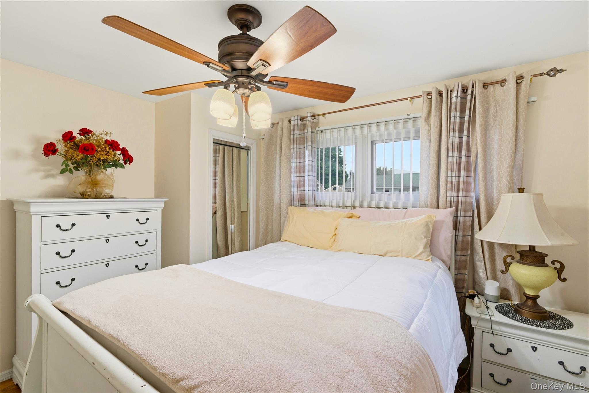 3414 Great Neck Road Property Photo 18