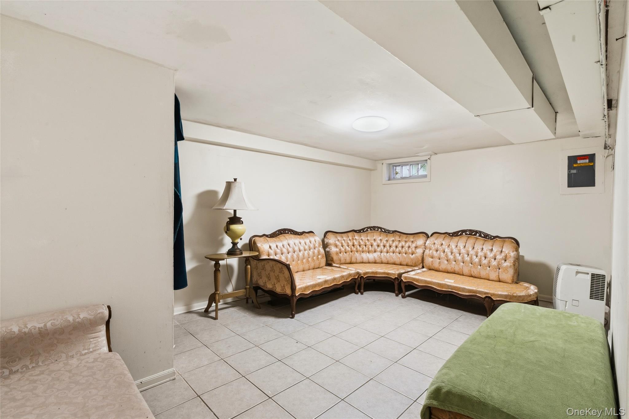 3414 Great Neck Road Property Photo 21