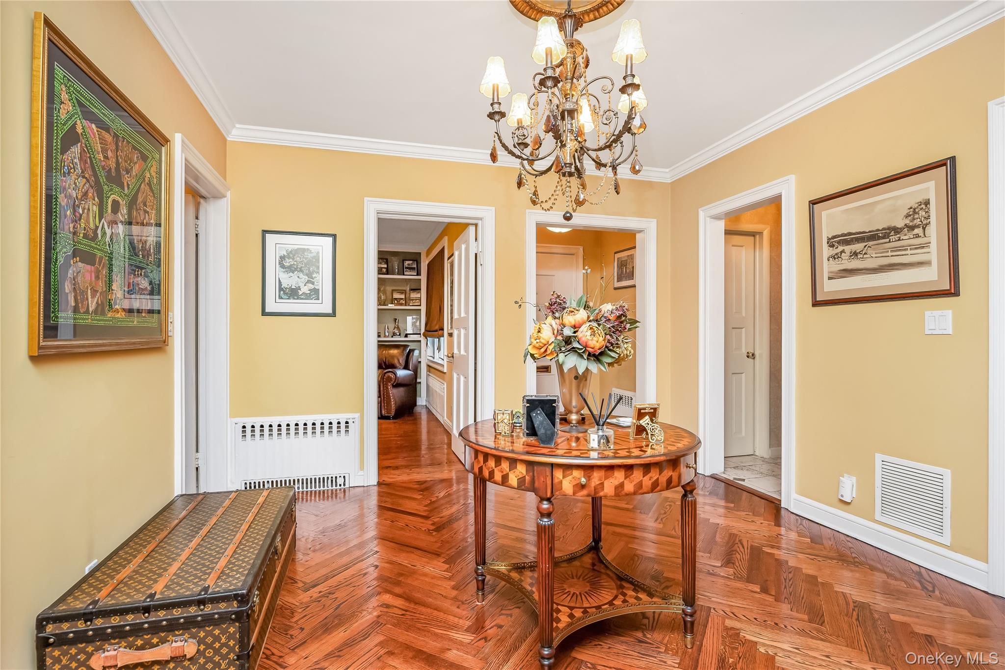 122 Woodmere Boulevard Property Photo 6