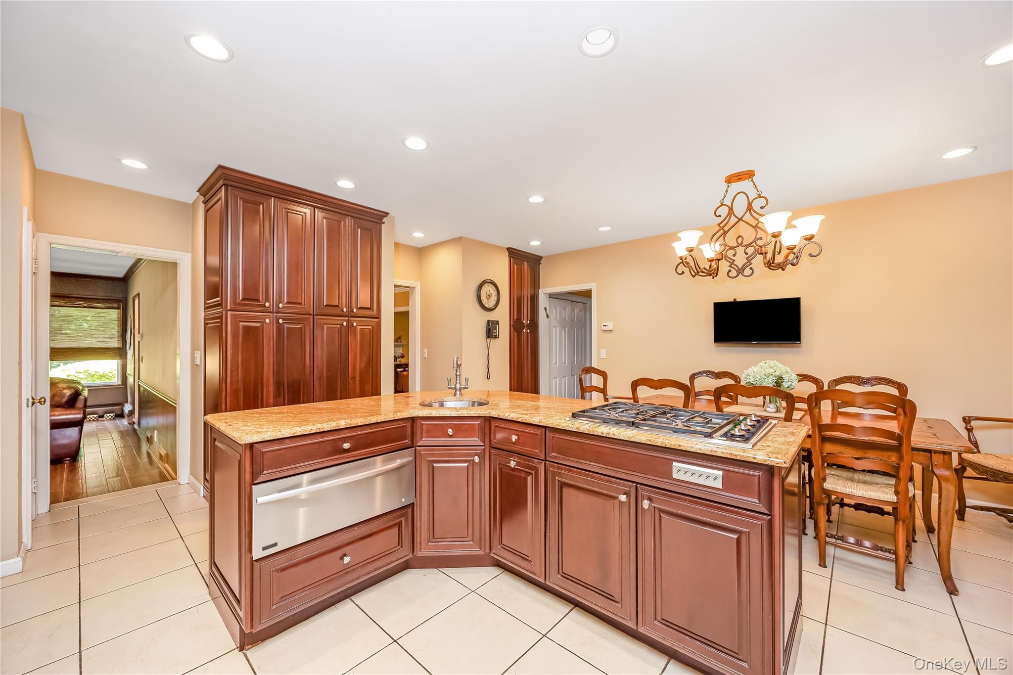 122 Woodmere Boulevard Property Photo 22