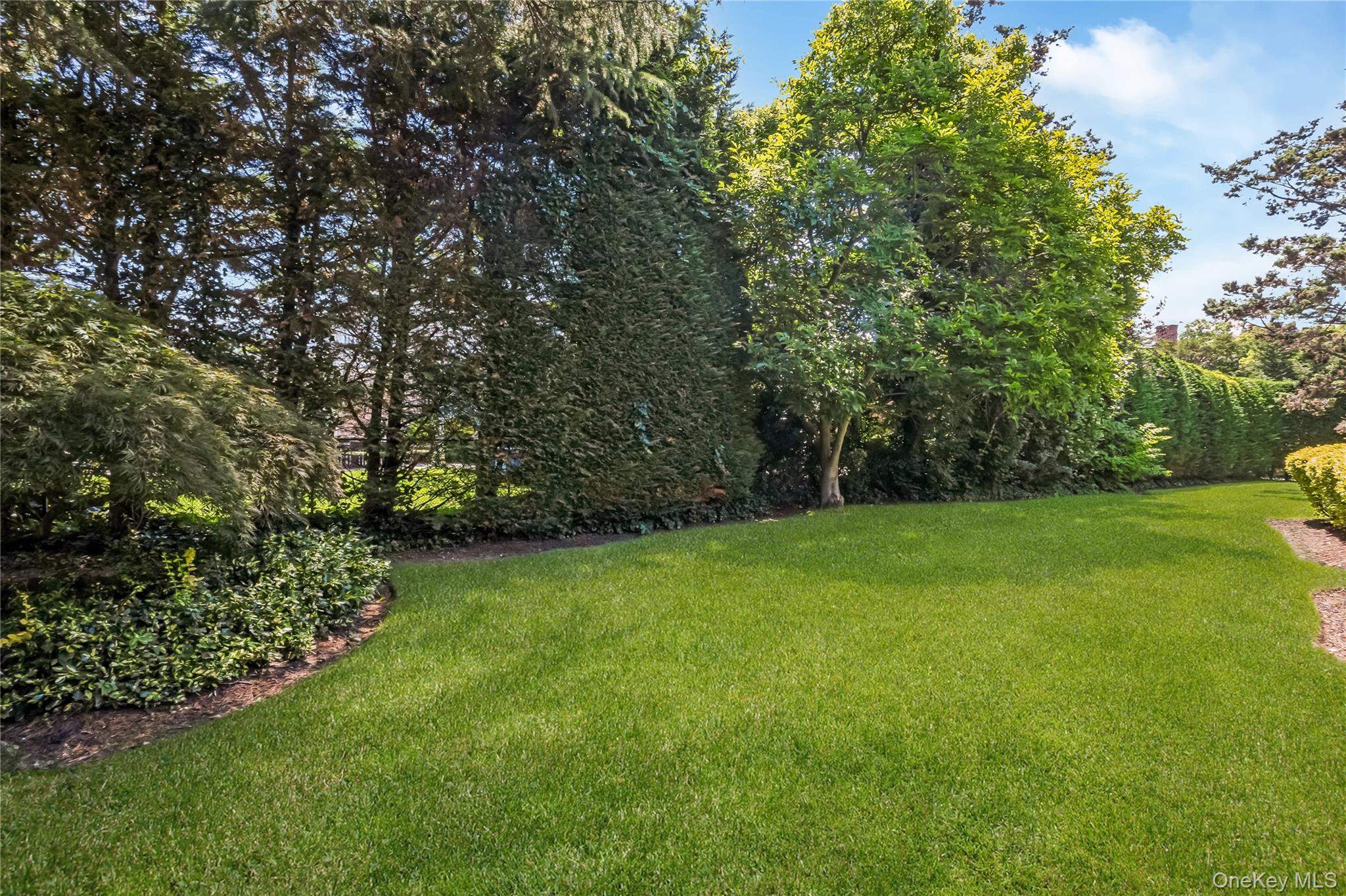 122 Woodmere Boulevard Property Photo 46