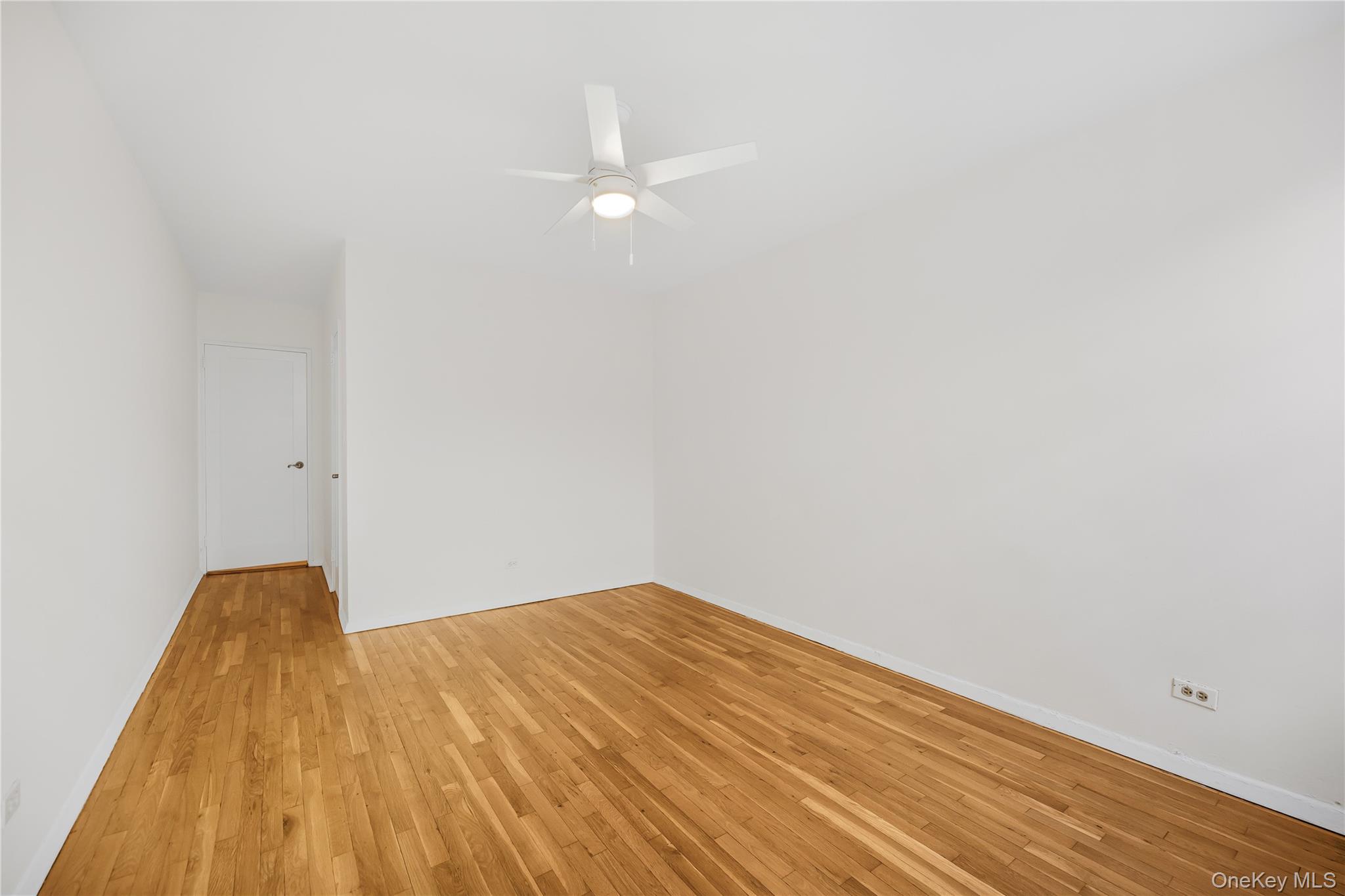 525 W 235th Street 6e Property Photo 16