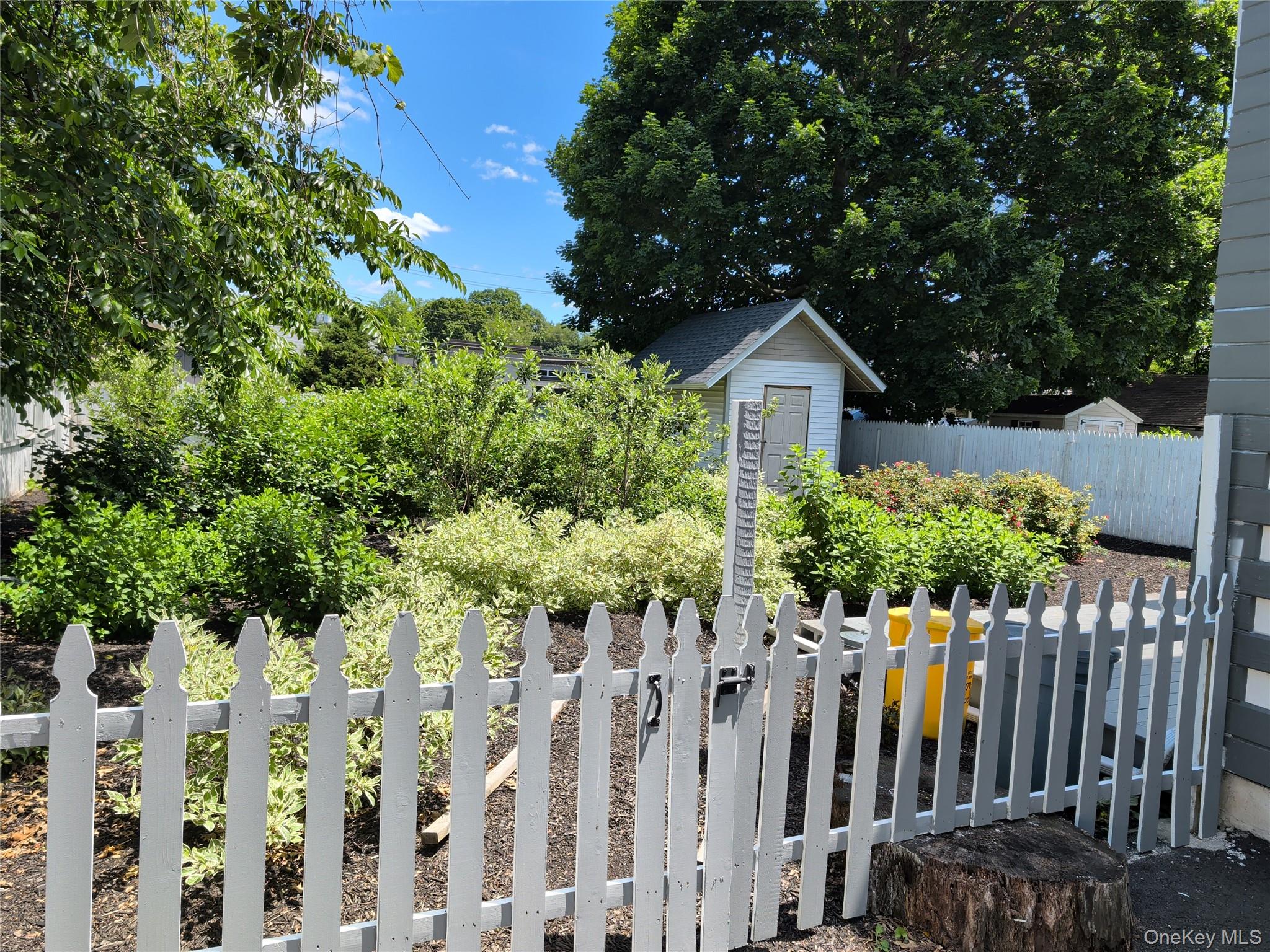 138 Ball Street Property Photo 6