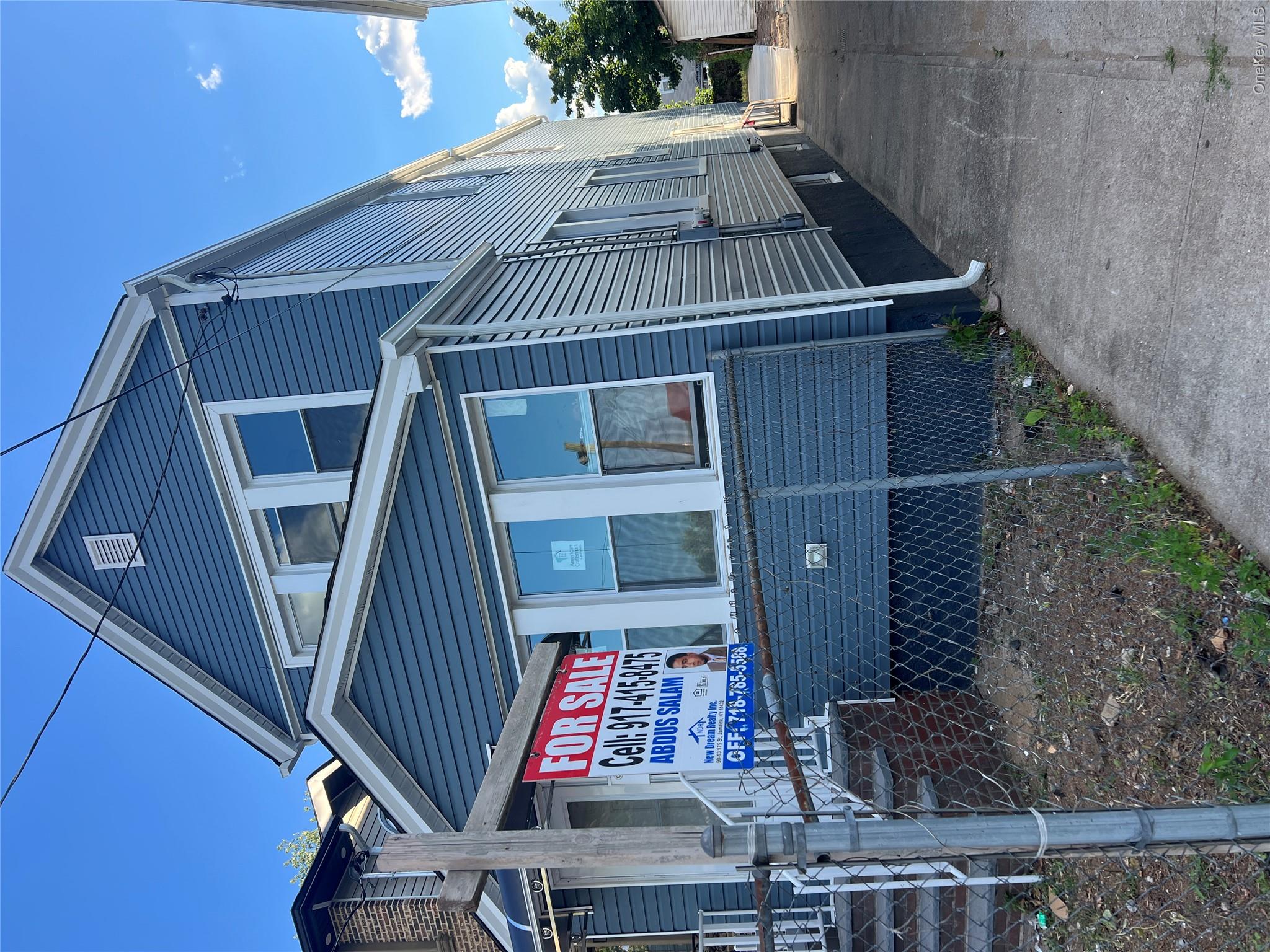 110-20 Union Hall Street Property Photo 1