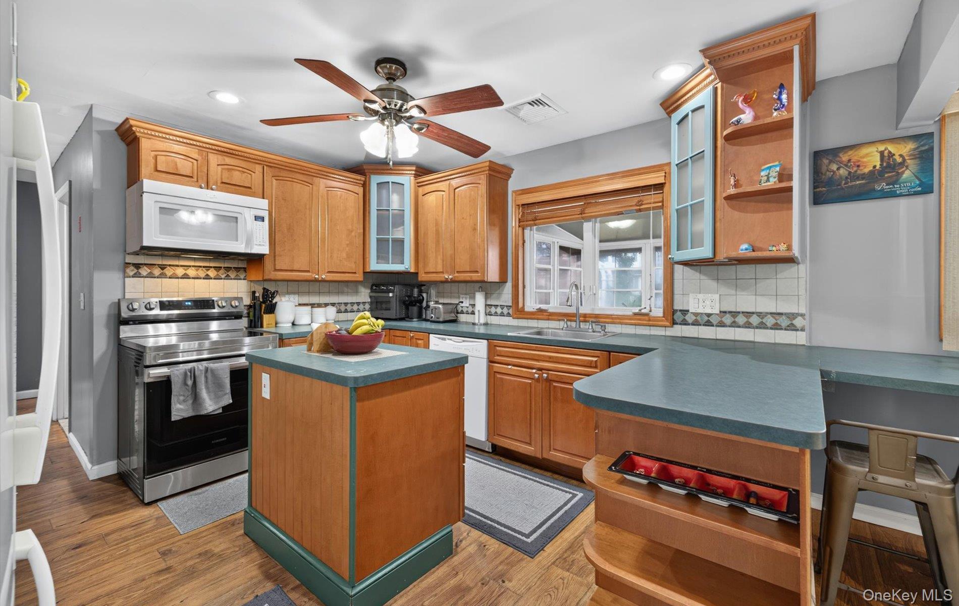 5 Long Lane Property Photo 7